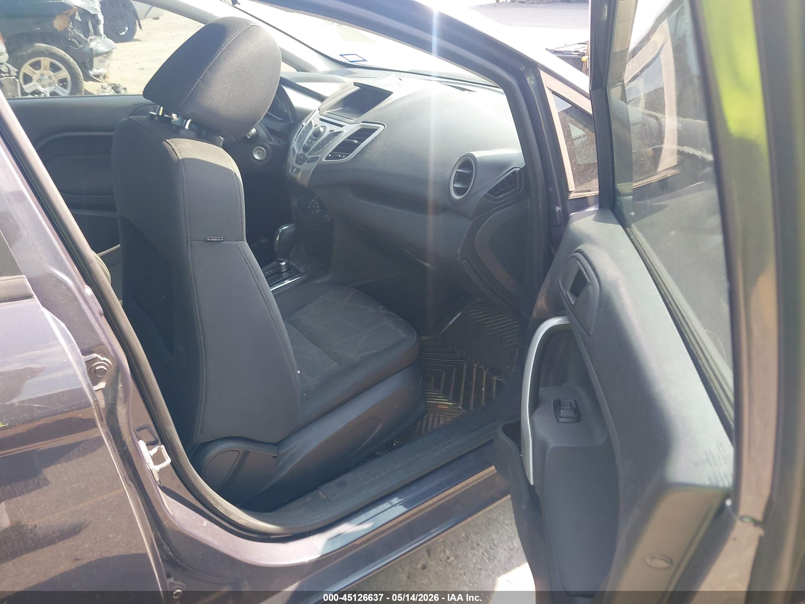 2013 Ford Fiesta Se Gray vin: 3FADP4BJ9DM193848