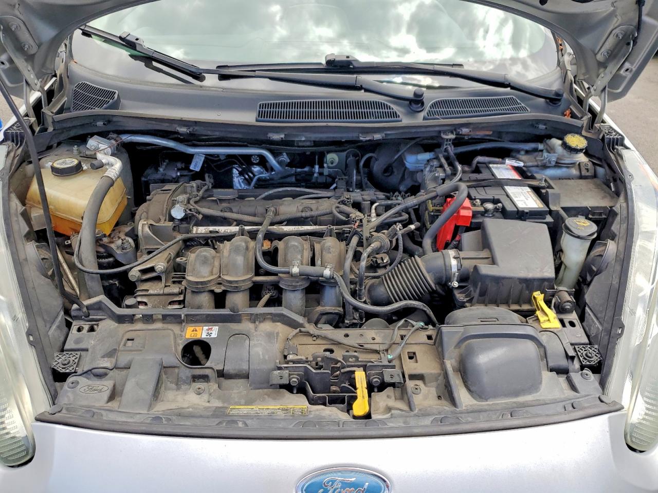 2014 Ford Fiesta Se Silver vin: 3FADP4BJ9EM106824