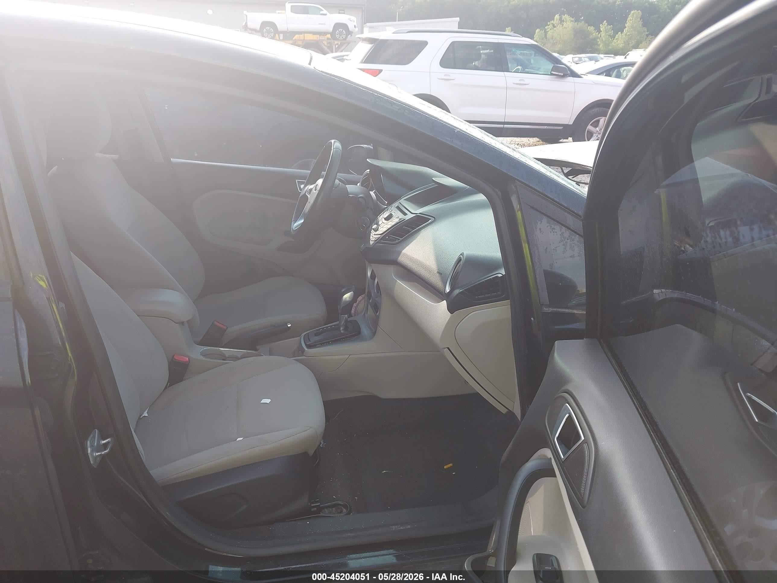 2014 Ford Fiesta Se Black vin: 3FADP4BJ9EM165758