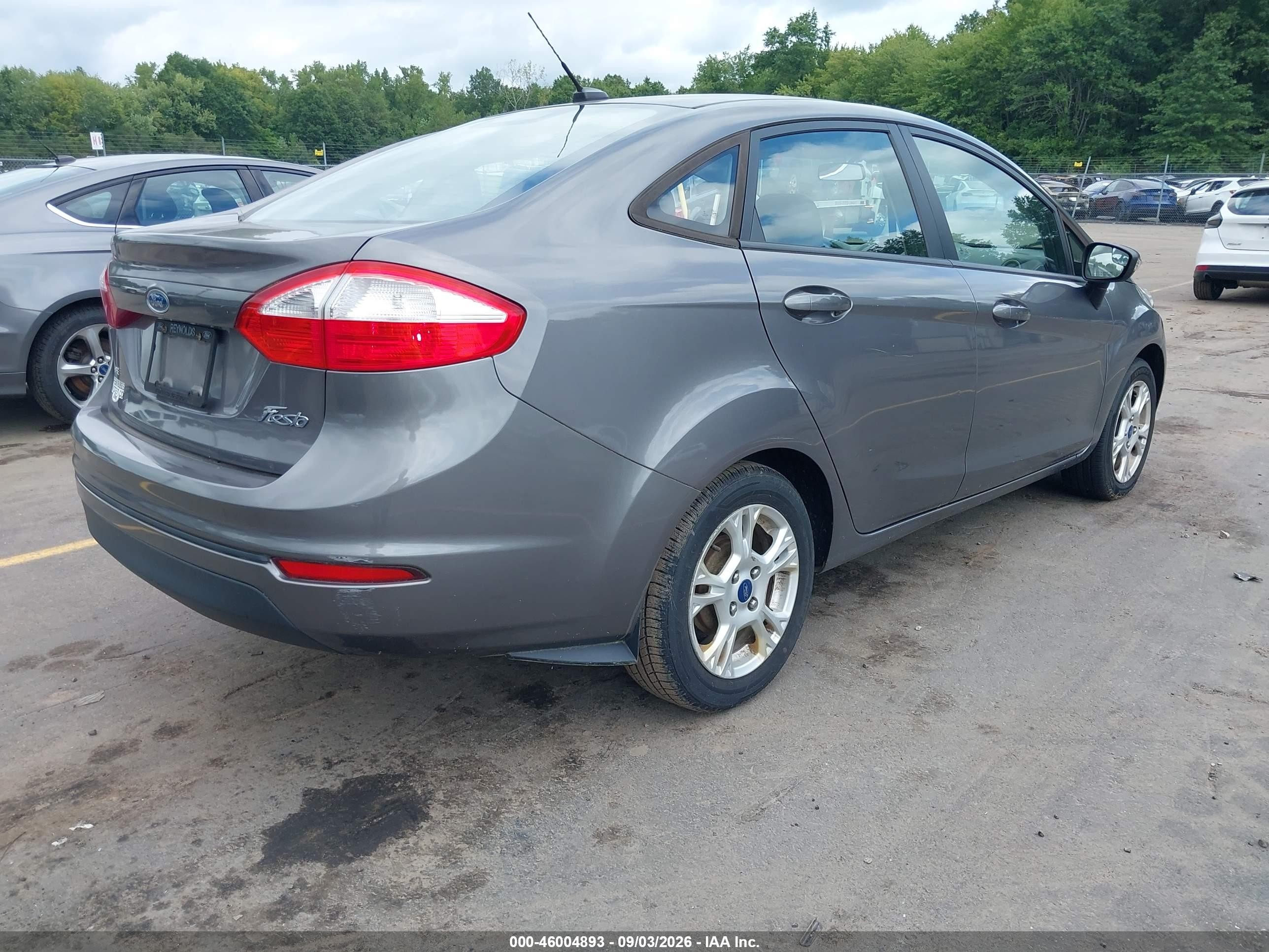 2014 Ford Fiesta Se Серый vin: 3FADP4BJ9EM179661
