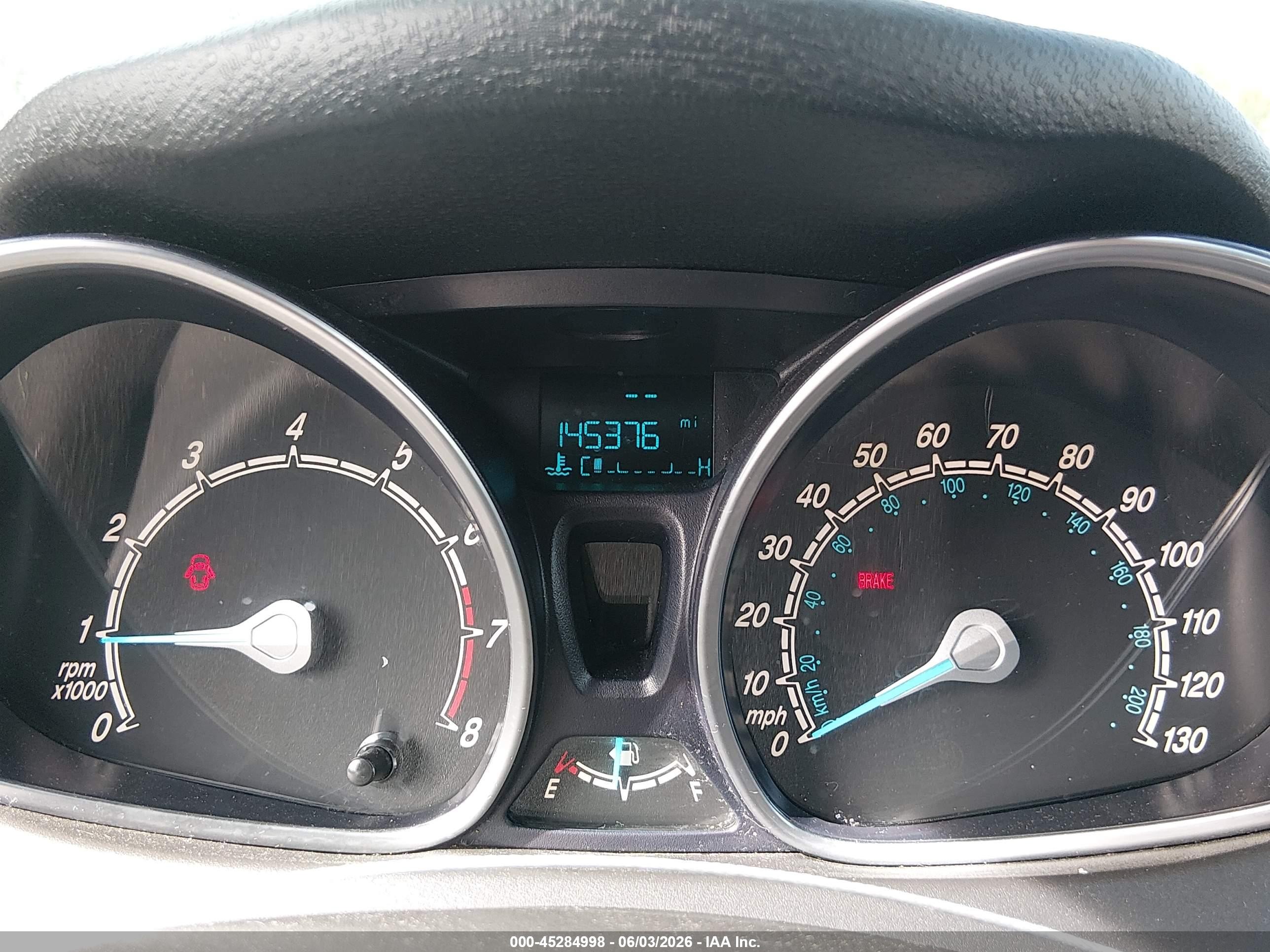 2014 Ford Fiesta Se Серебряный vin: 3FADP4BJ9EM206356