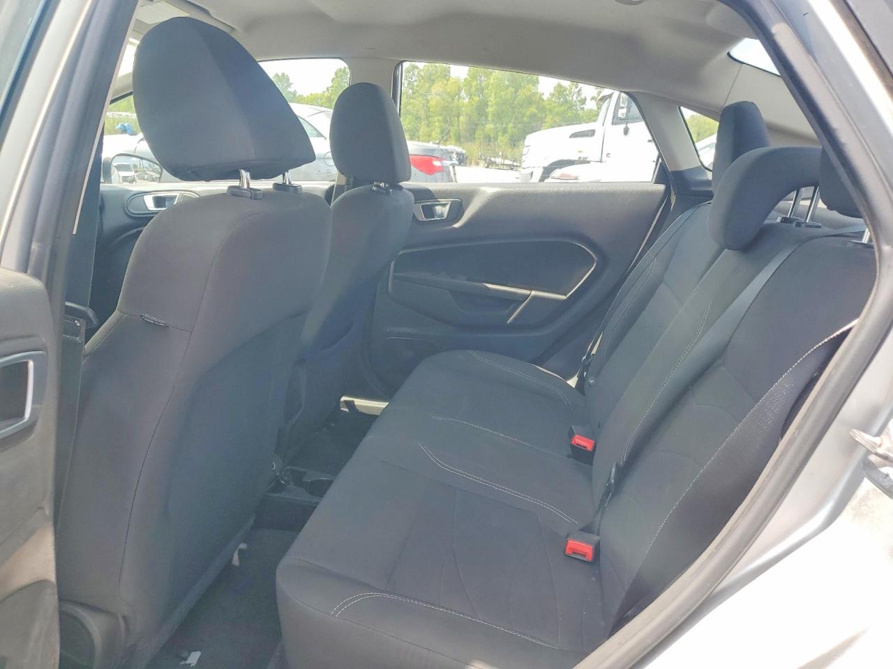 2014 Ford Fiesta Se Silver vin: 3FADP4BJ9EM226591