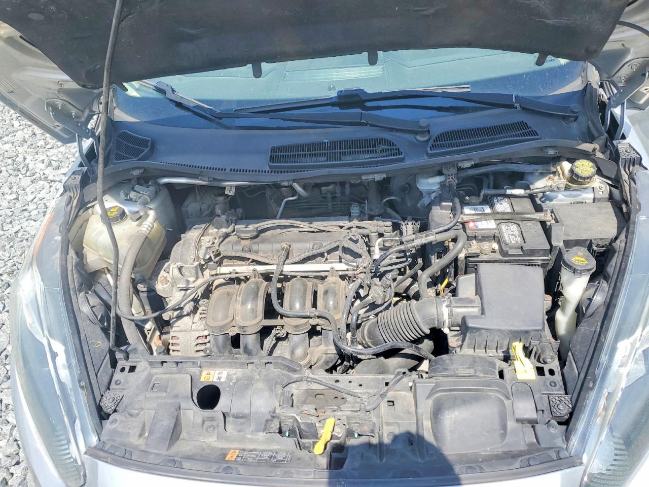 2014 Ford Fiesta Se Silver vin: 3FADP4BJ9EM226591