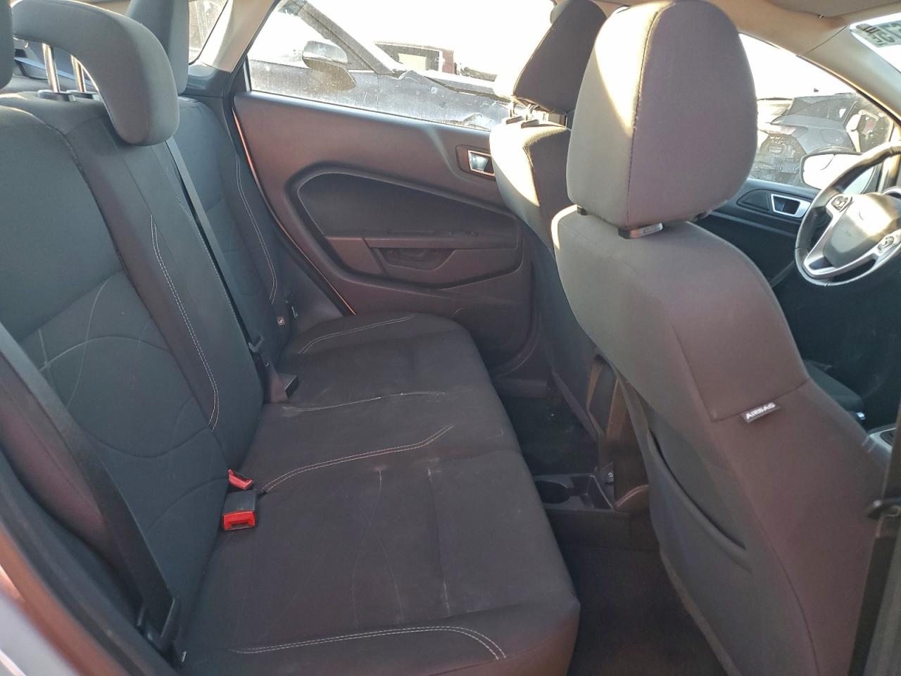 2014 Ford Fiesta Se Silver vin: 3FADP4BJ9EM234173