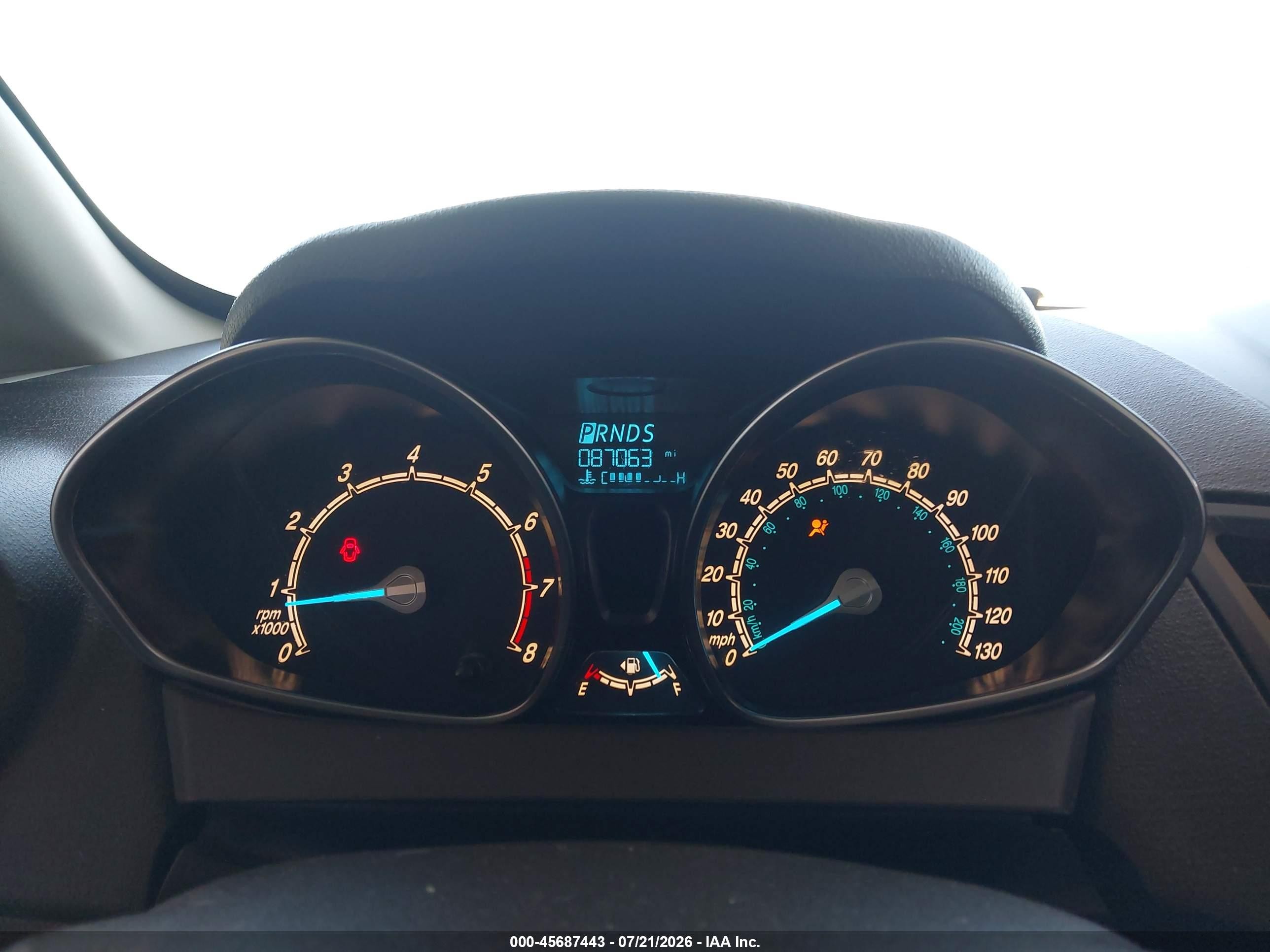 2015 Ford Fiesta Se Белый vin: 3FADP4BJ9FM146290