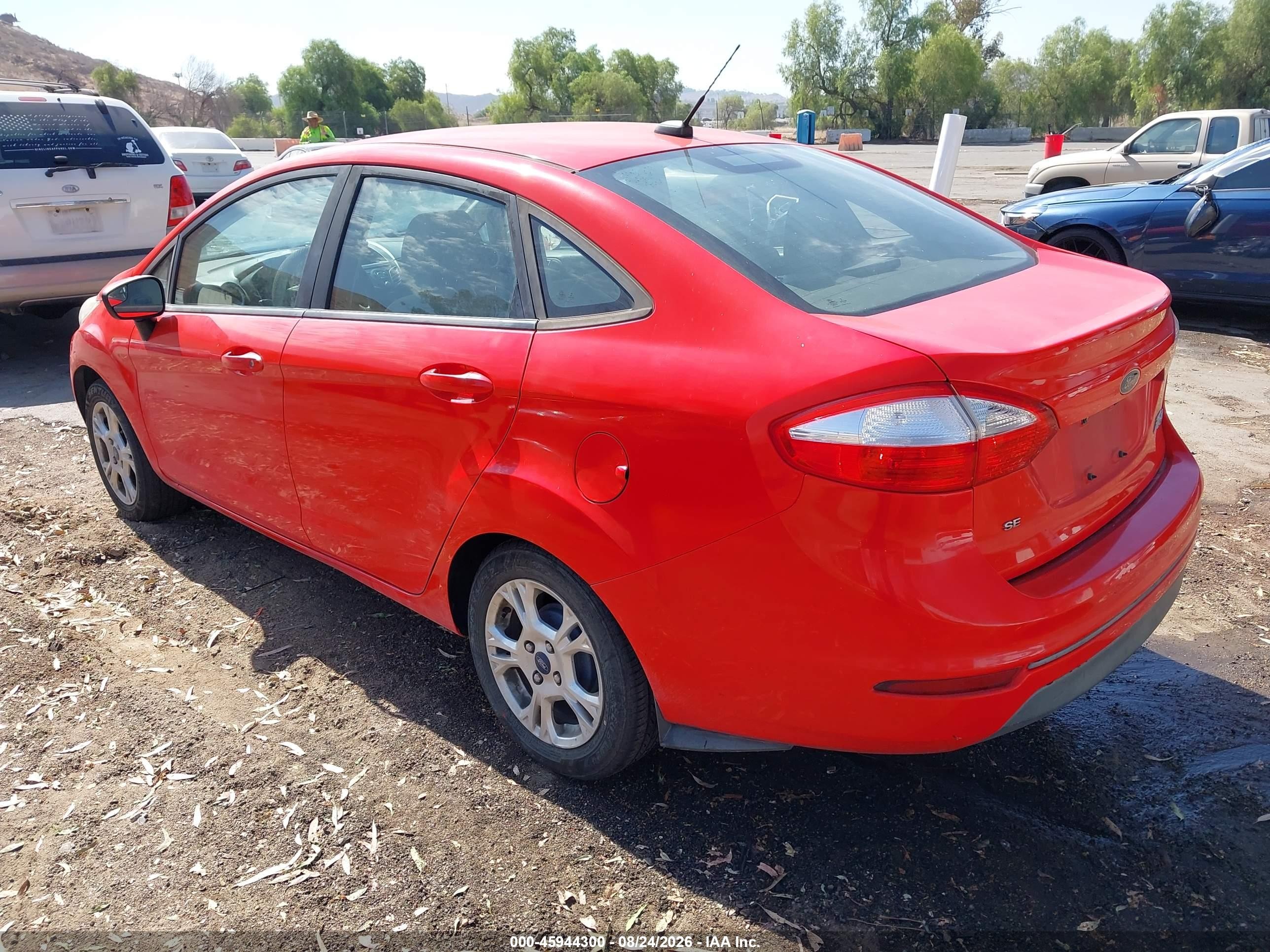 2015 Ford Fiesta Se Red vin: 3FADP4BJ9FM195859