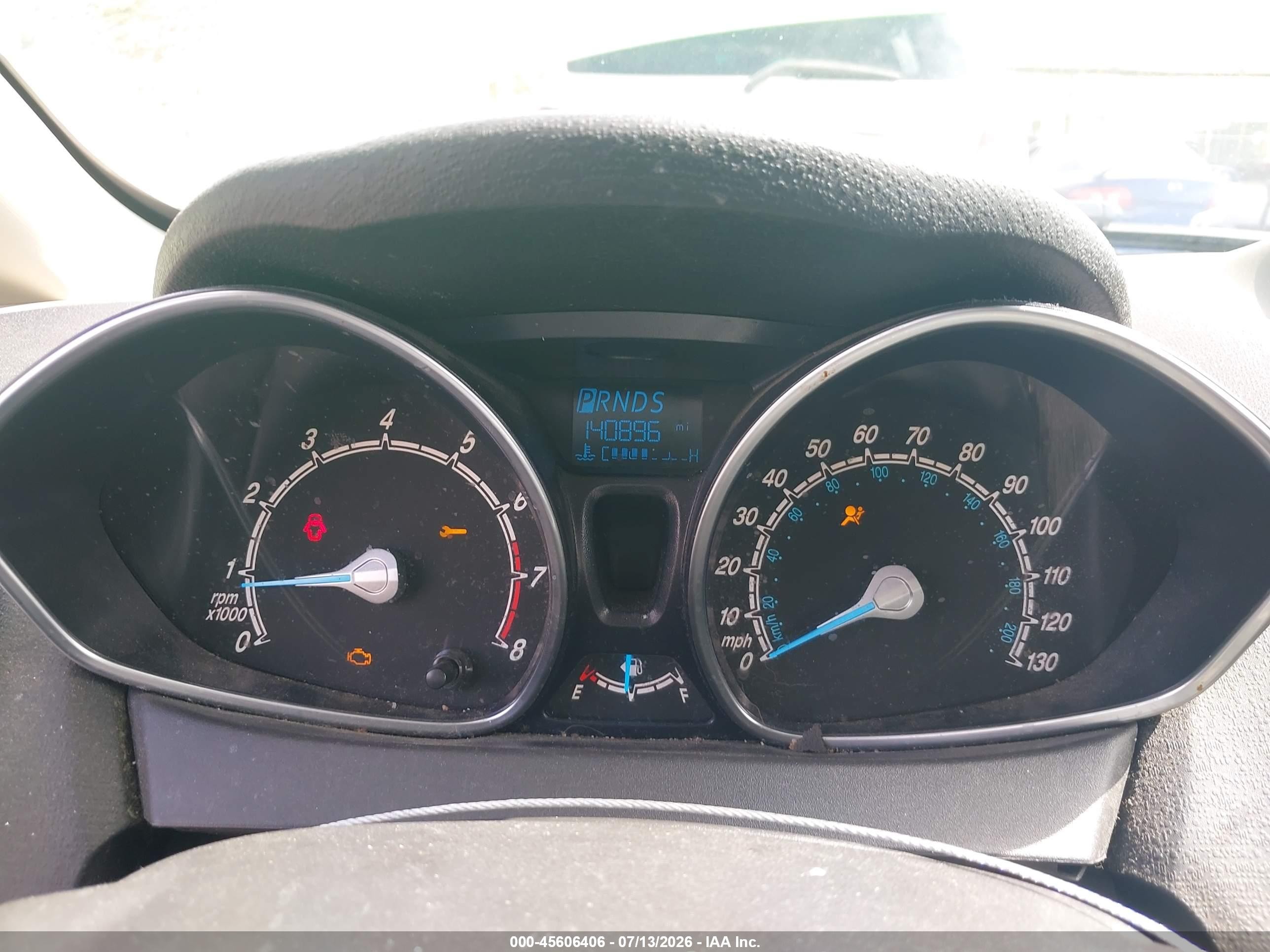 2015 Ford Fiesta Se Зеленый vin: 3FADP4BJ9FM205449