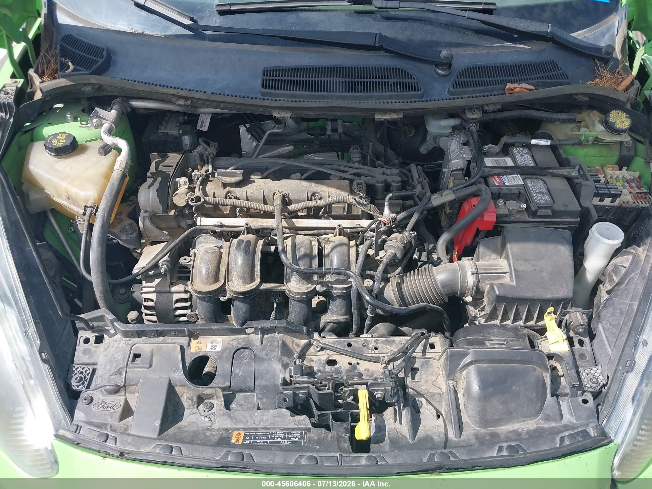 2015 Ford Fiesta Se Зеленый vin: 3FADP4BJ9FM205449