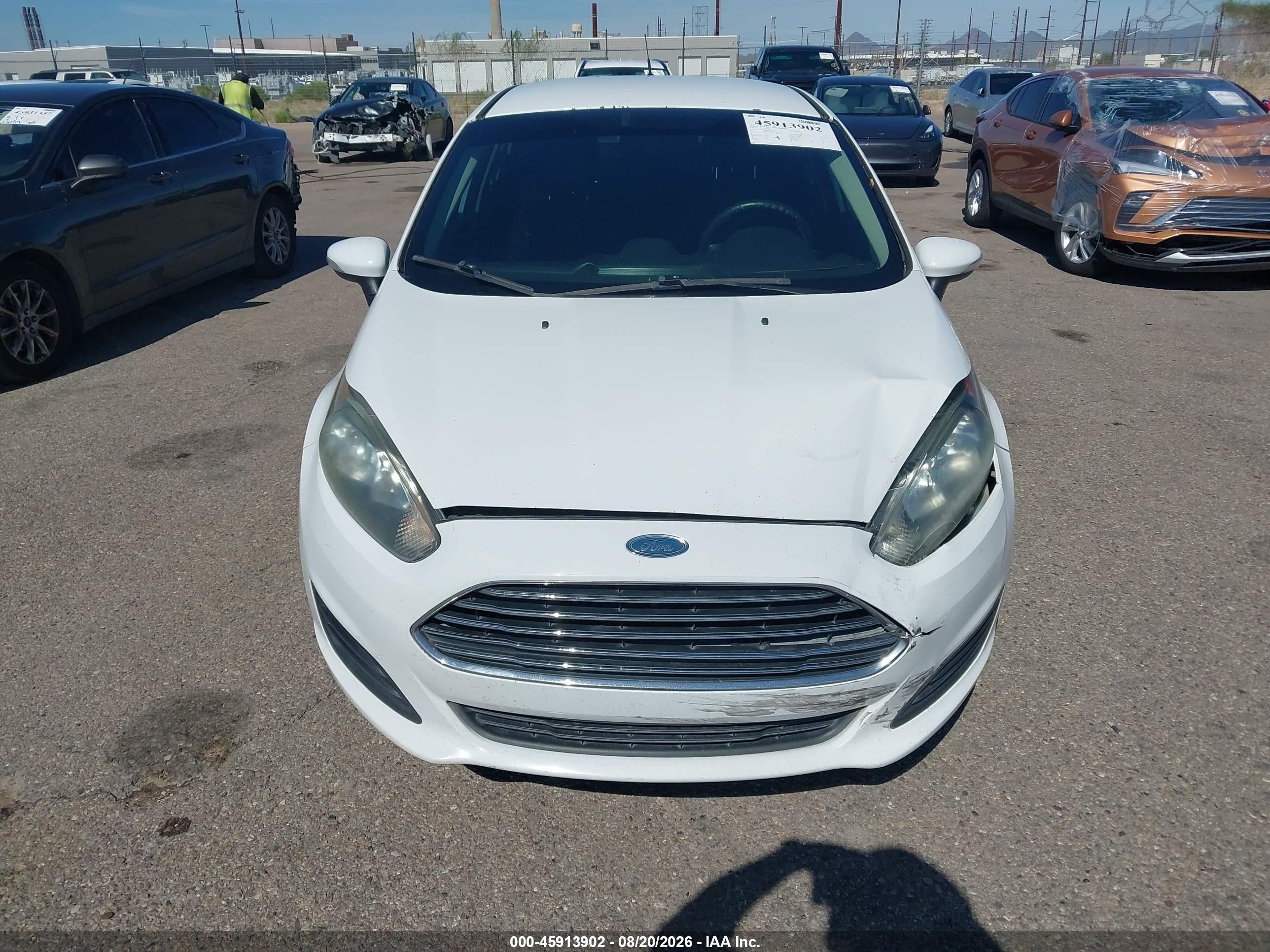 2015 Ford Fiesta Se White vin: 3FADP4BJ9FM211381