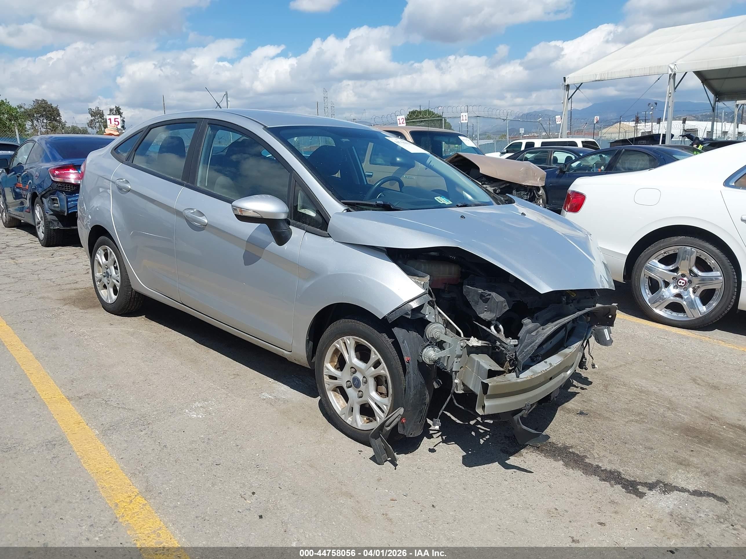 2015 Ford Fiesta Se Silver vin: 3FADP4BJ9FM223756