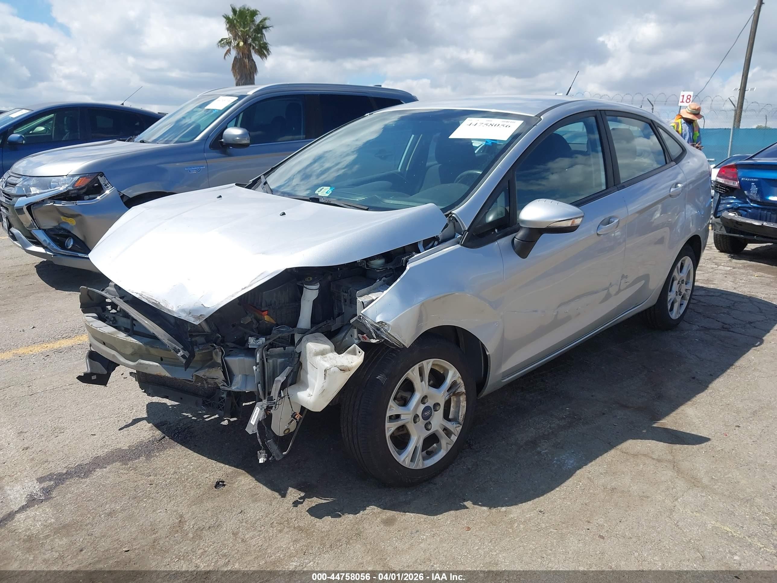 2015 Ford Fiesta Se Silver vin: 3FADP4BJ9FM223756