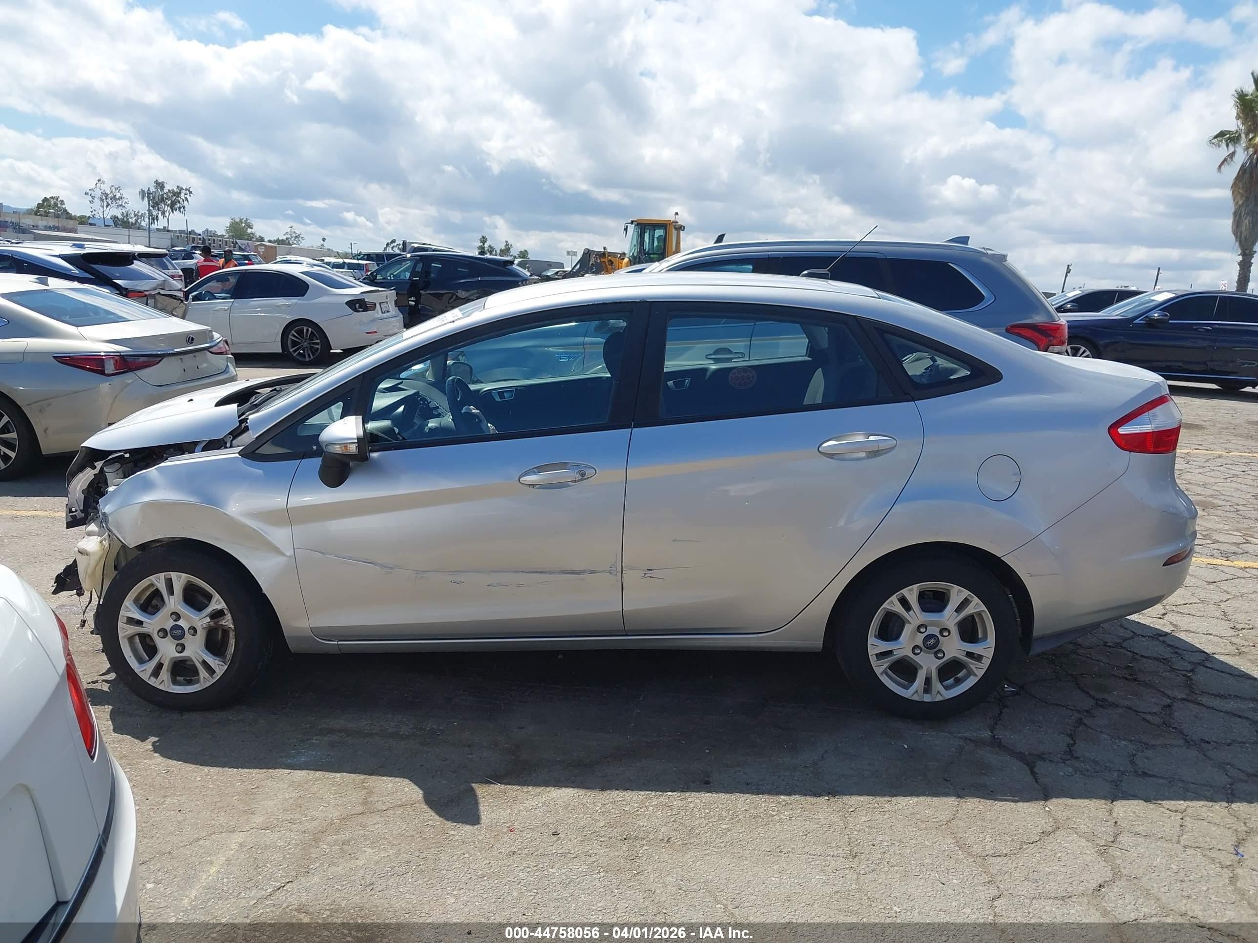 2015 Ford Fiesta Se Silver vin: 3FADP4BJ9FM223756