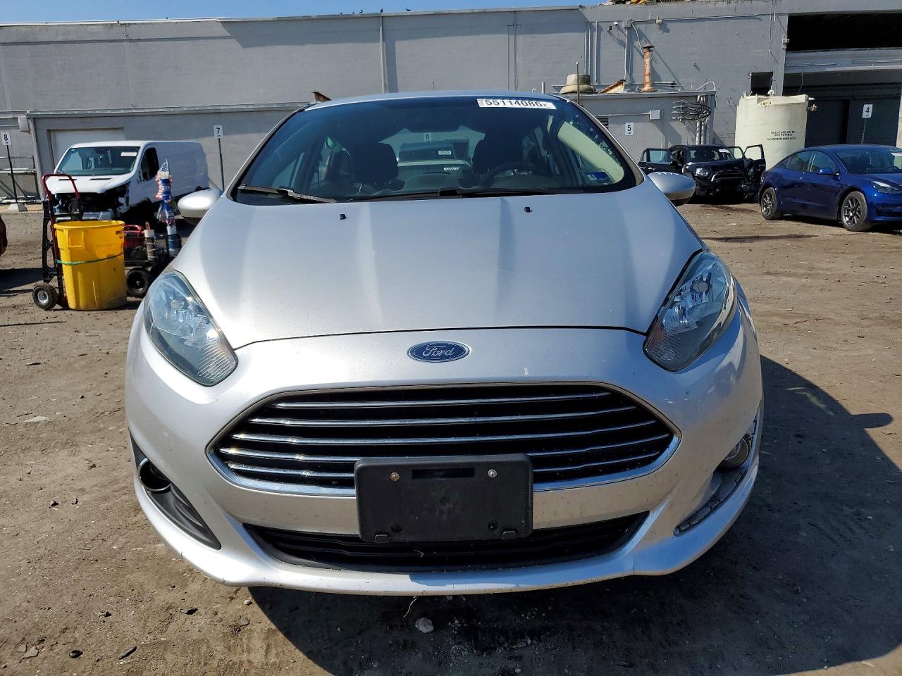 2019 Ford Fiesta Se Silver vin: 3FADP4BJ9KM126356