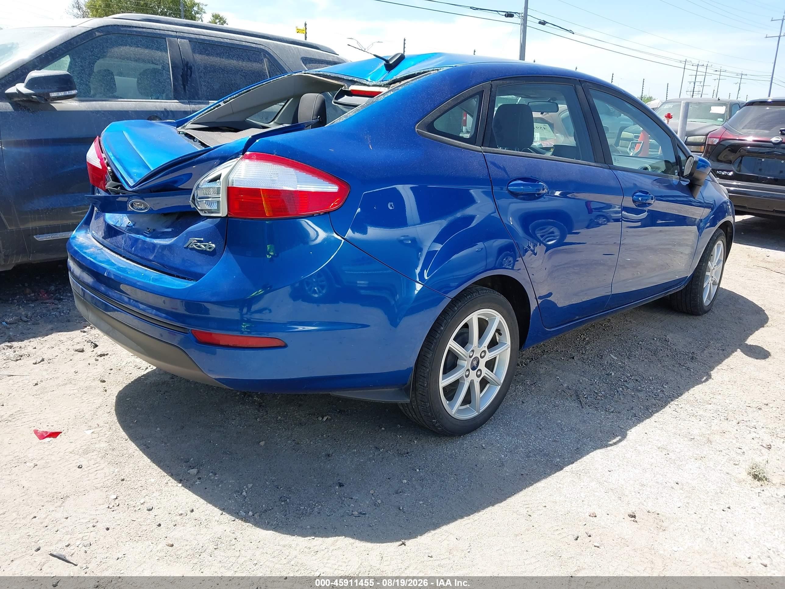 2019 Ford Fiesta Se Blue vin: 3FADP4BJ9KM129709