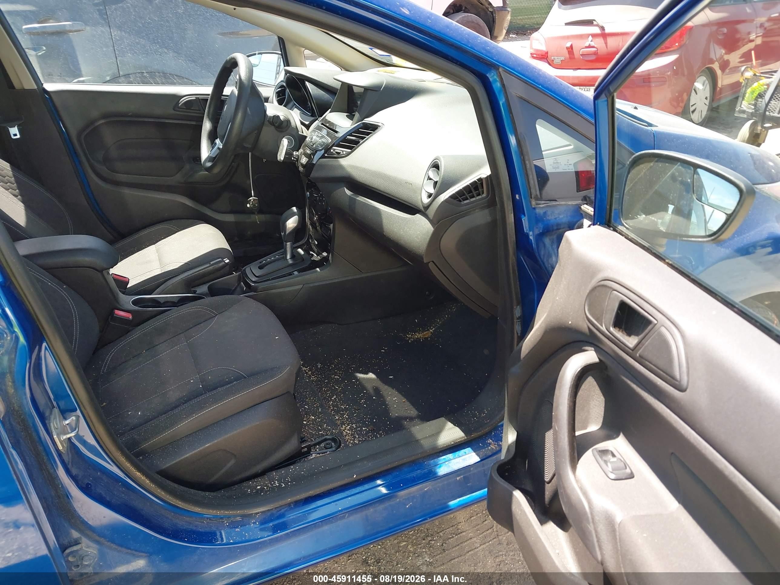 2019 Ford Fiesta Se Blue vin: 3FADP4BJ9KM129709