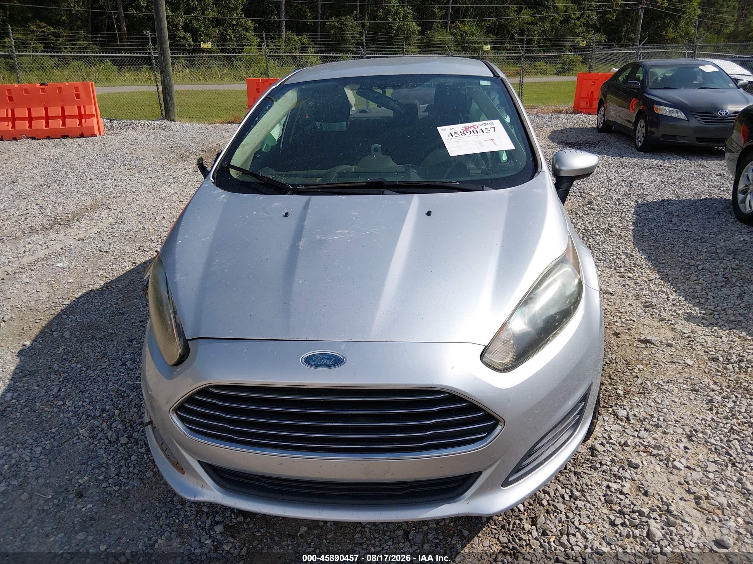 2019 Ford Fiesta Se Silver vin: 3FADP4BJ9KM155632