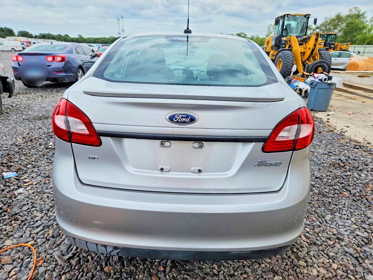 2011 Ford Fiesta Se Silver vin: 3FADP4BJXBM129220