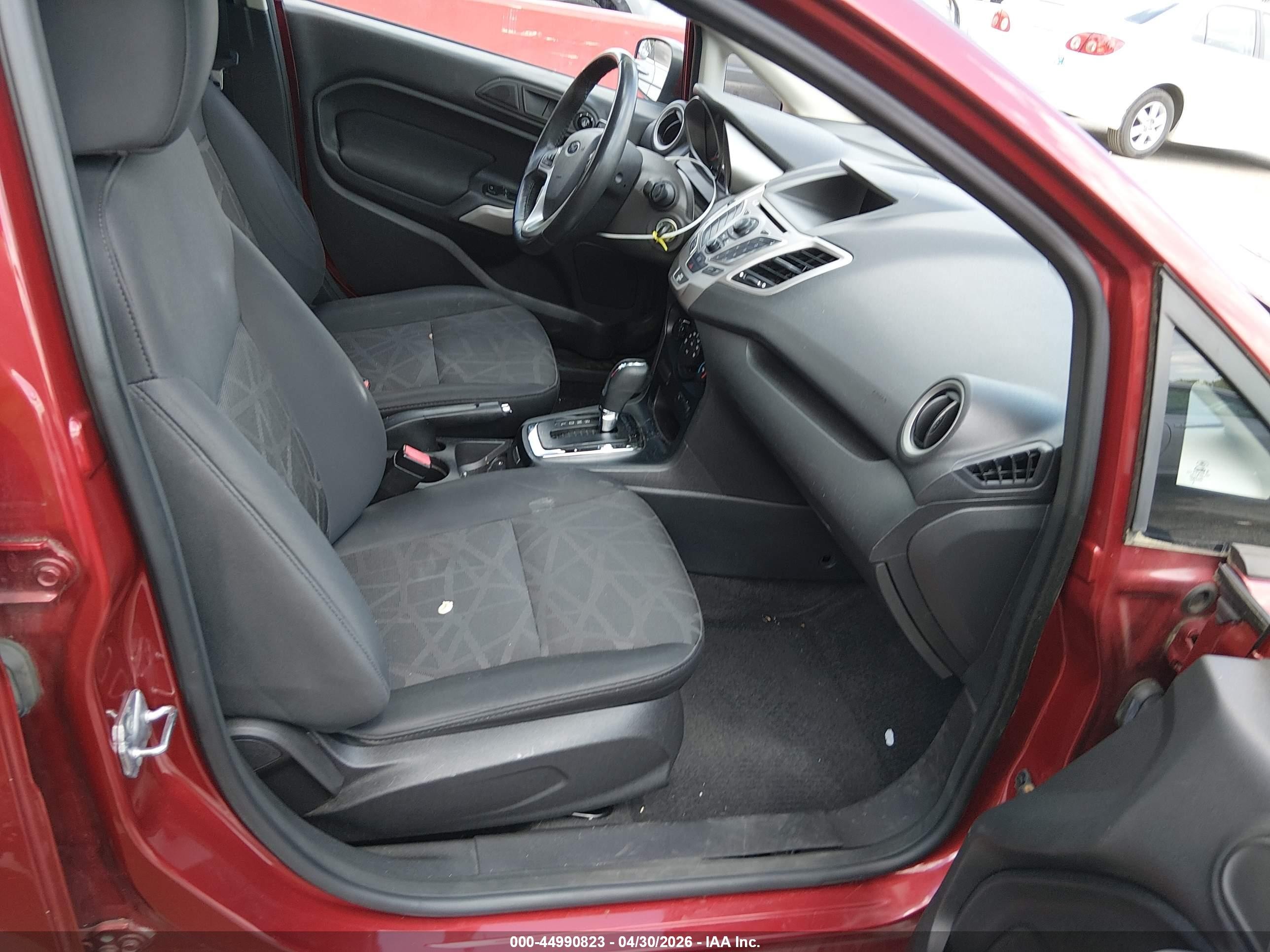 2013 Ford Fiesta Se Red vin: 3FADP4BJXDM118155