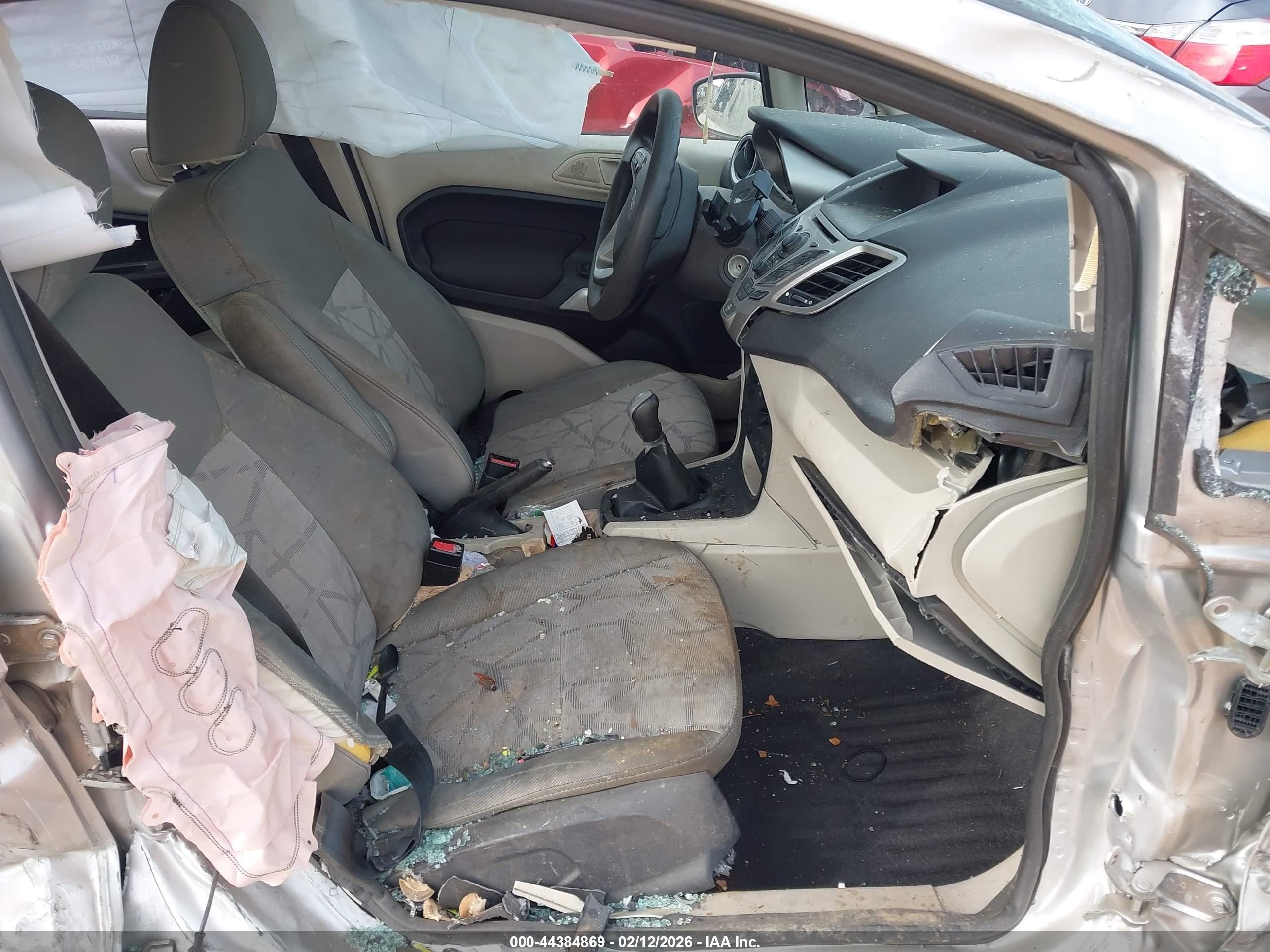 2013 Ford Fiesta Se Silver vin: 3FADP4BJXDM118396