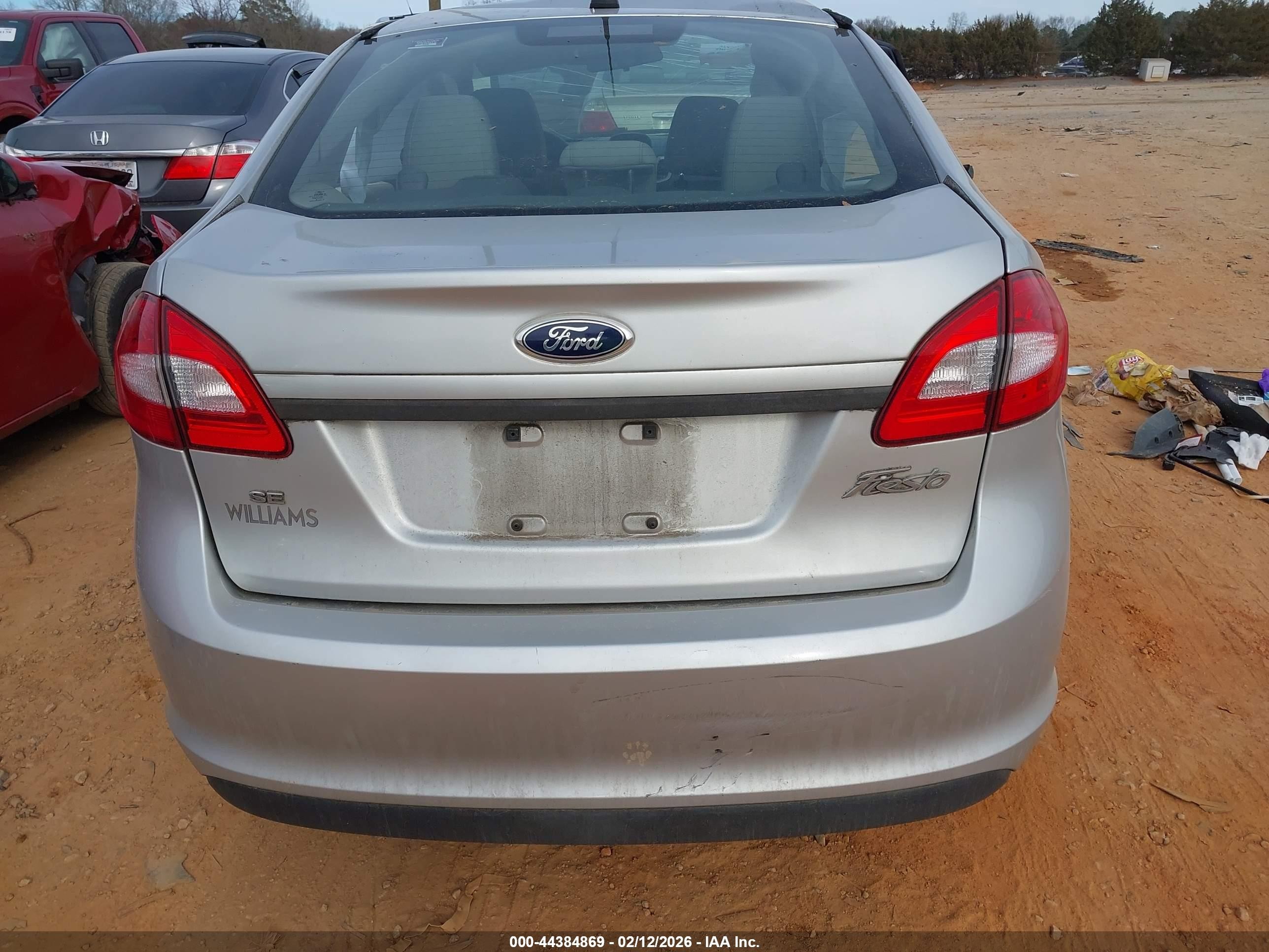 2013 Ford Fiesta Se Silver vin: 3FADP4BJXDM118396
