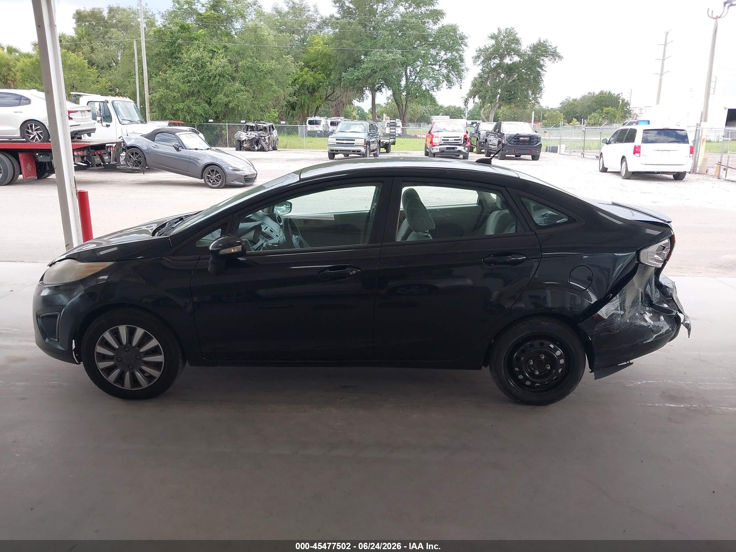 2013 Ford Fiesta Se Black vin: 3FADP4BJXDM170689