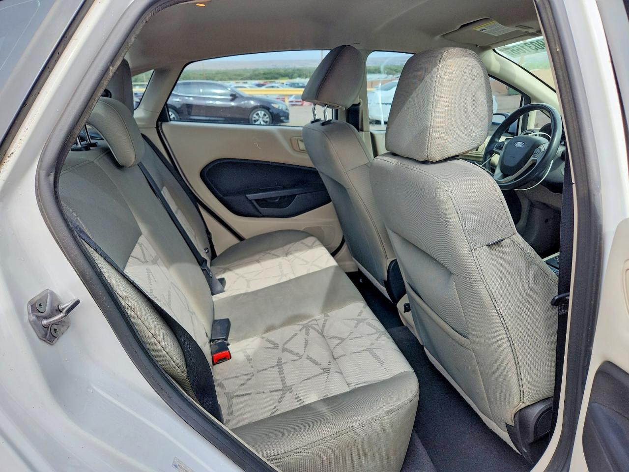 2013 Ford Fiesta Se White vin: 3FADP4BJXDM176721