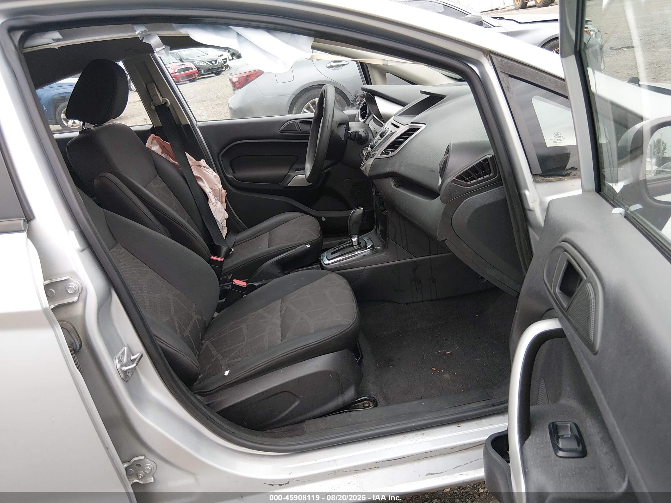 2013 Ford Fiesta Se Silver vin: 3FADP4BJXDM184642