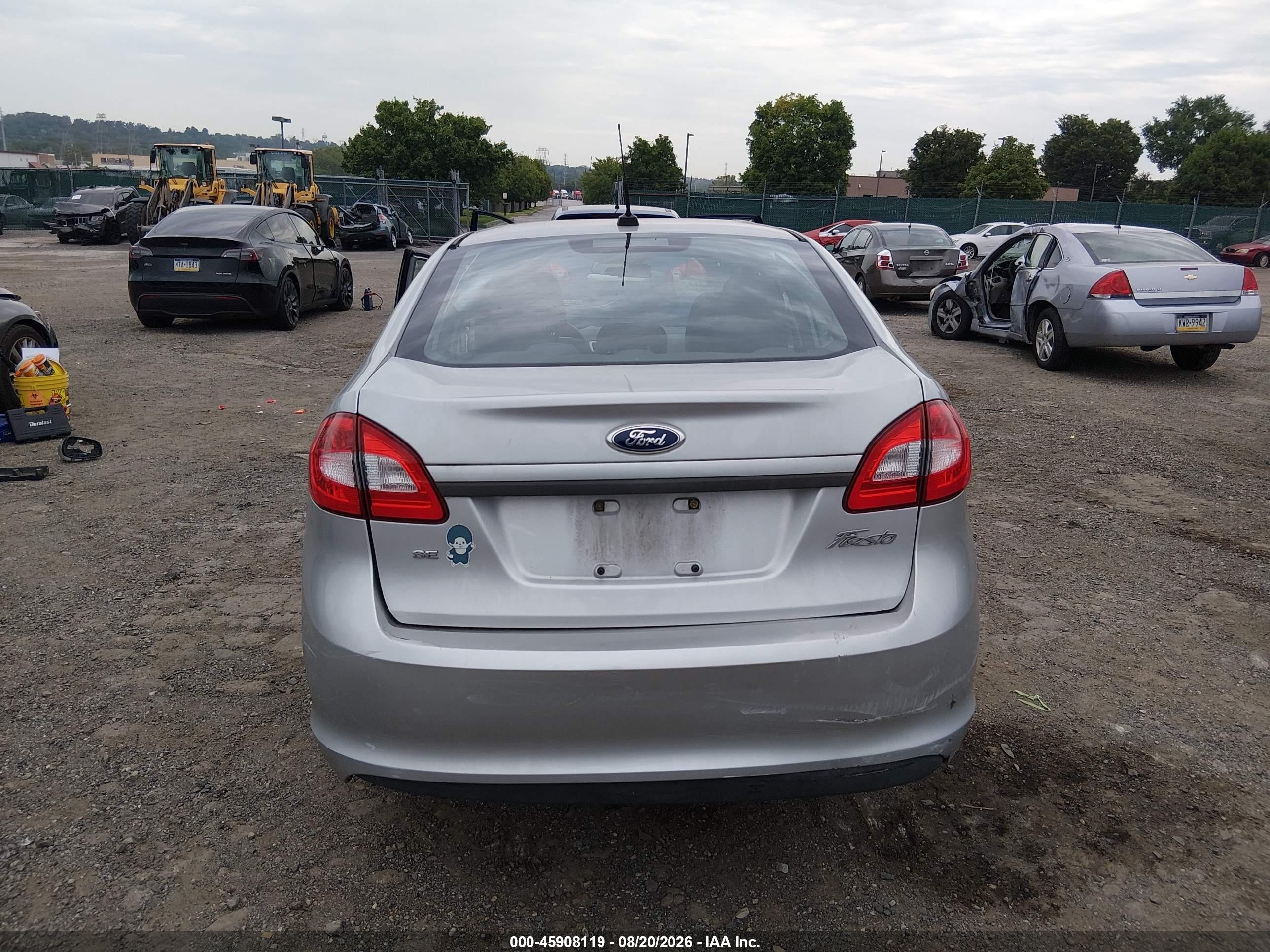 2013 Ford Fiesta Se Silver vin: 3FADP4BJXDM184642