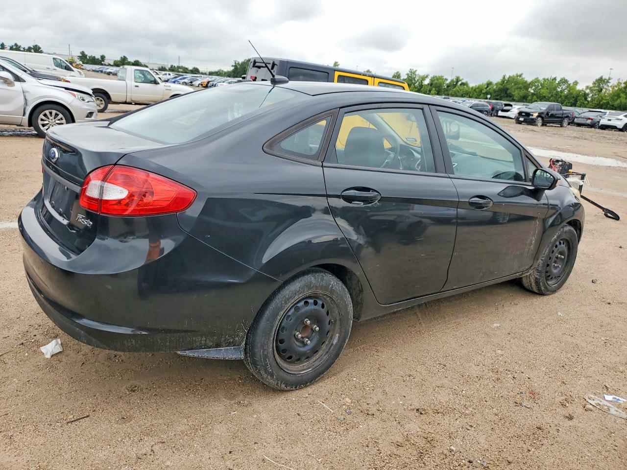 2013 Ford Fiesta Se Black vin: 3FADP4BJXDM213296
