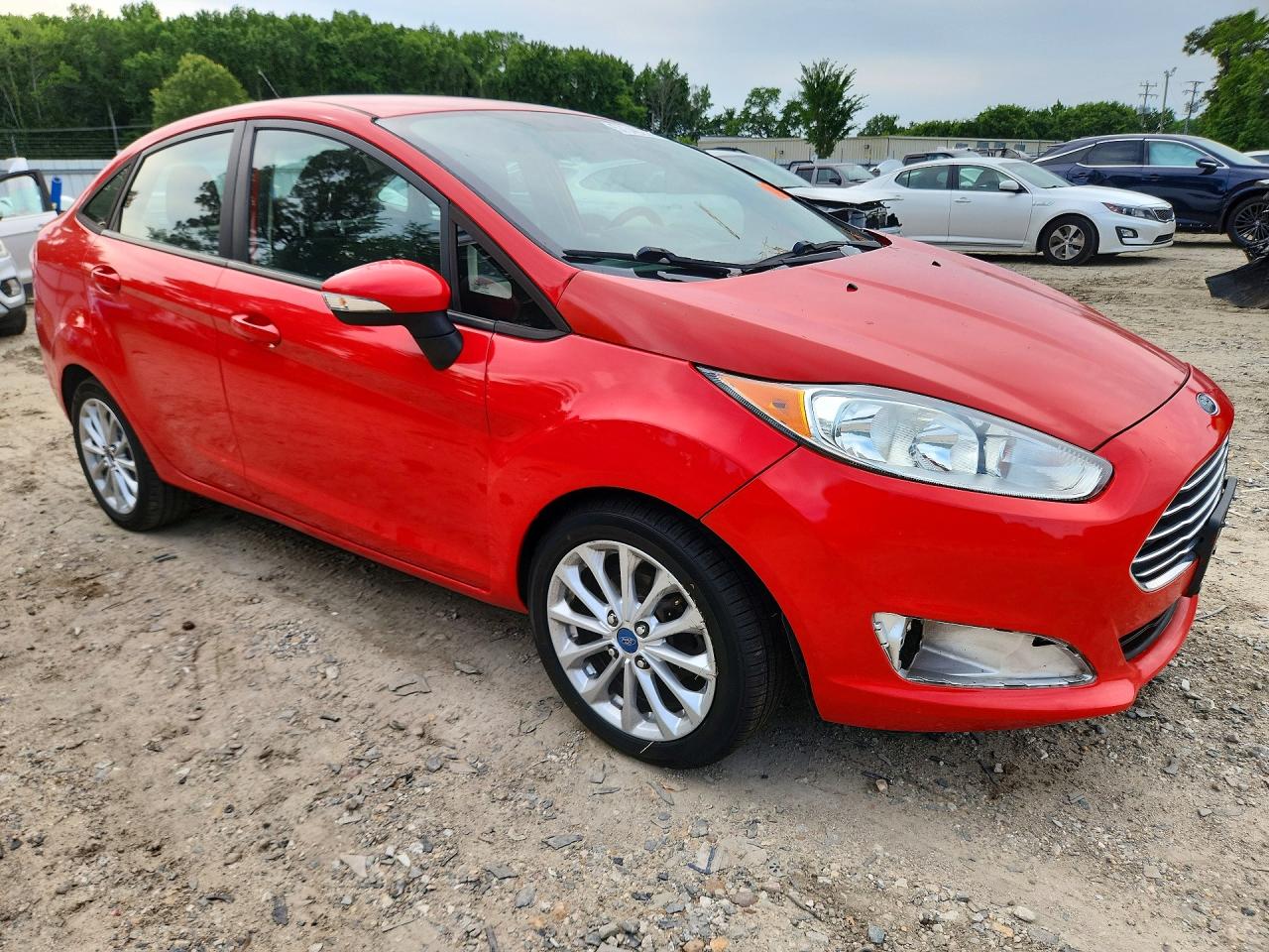 2014 Ford Fiesta Se Red vin: 3FADP4BJXEM117086
