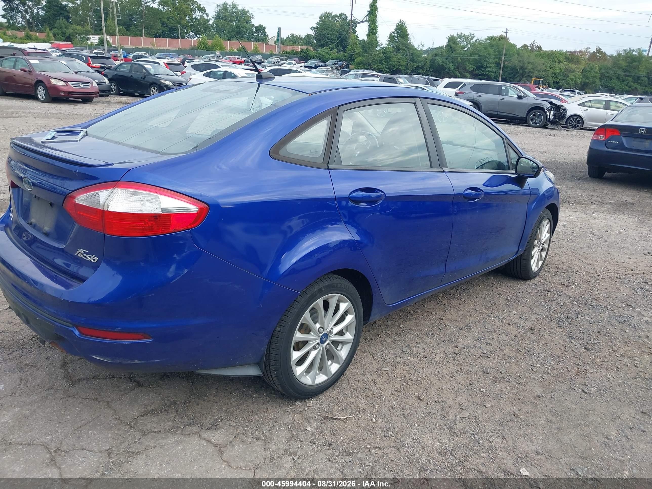 2014 Ford Fiesta Se Blue vin: 3FADP4BJXEM130825