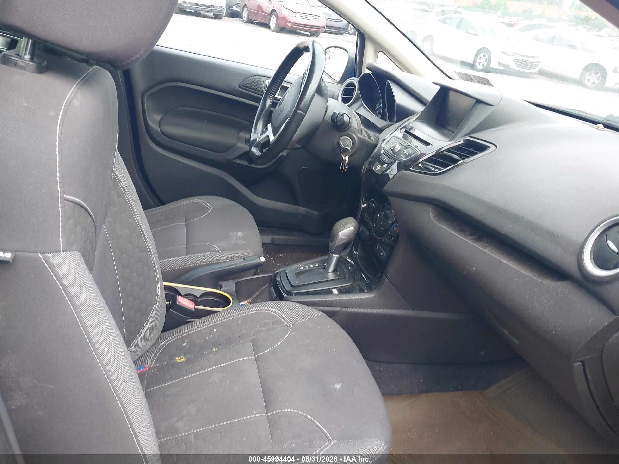 2014 Ford Fiesta Se Blue vin: 3FADP4BJXEM130825