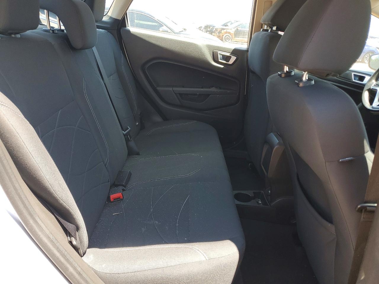 2014 Ford Fiesta Se Silver vin: 3FADP4BJXEM130999