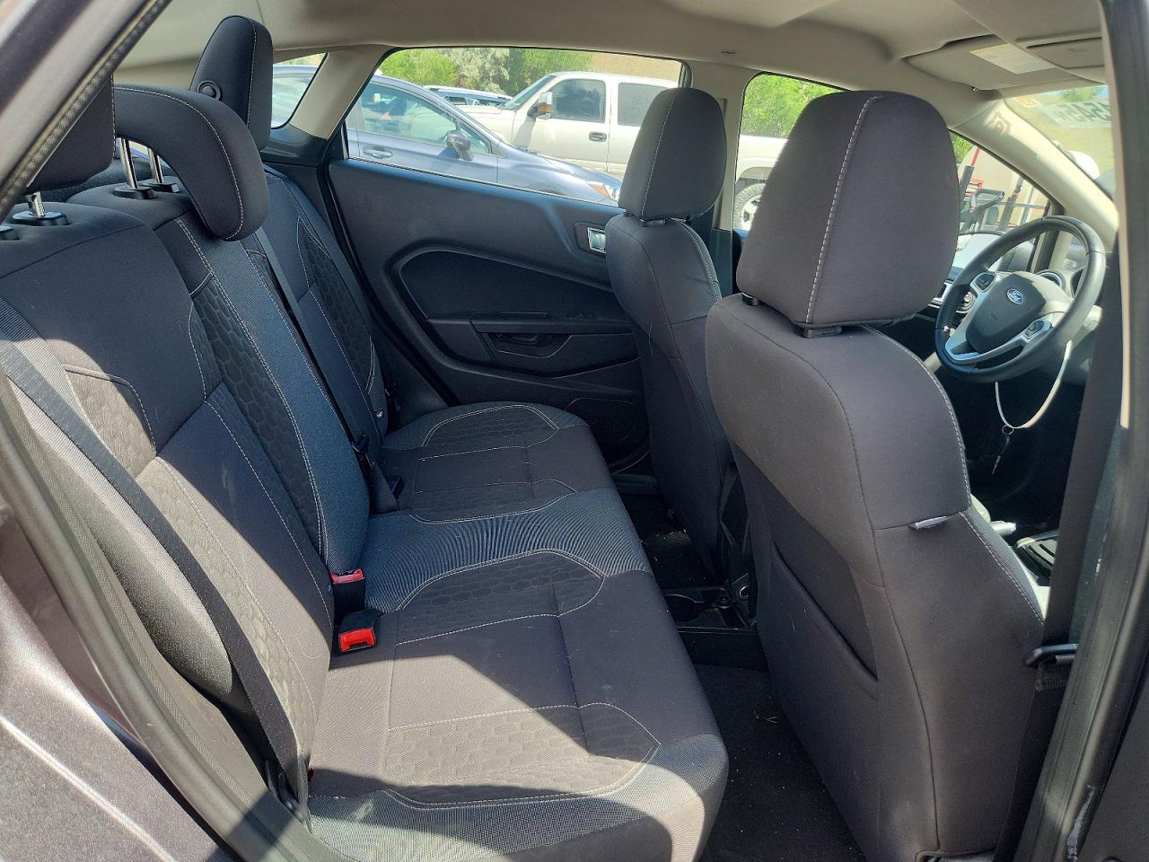 2014 Ford Fiesta Se Gray vin: 3FADP4BJXEM139766