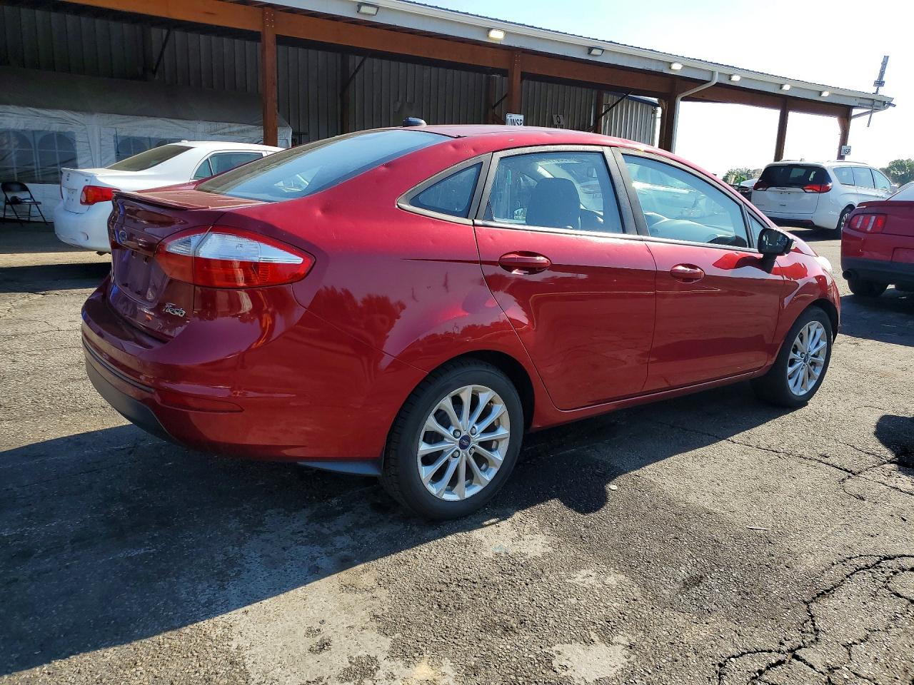 2014 Ford Fiesta Se Red vin: 3FADP4BJXEM163372