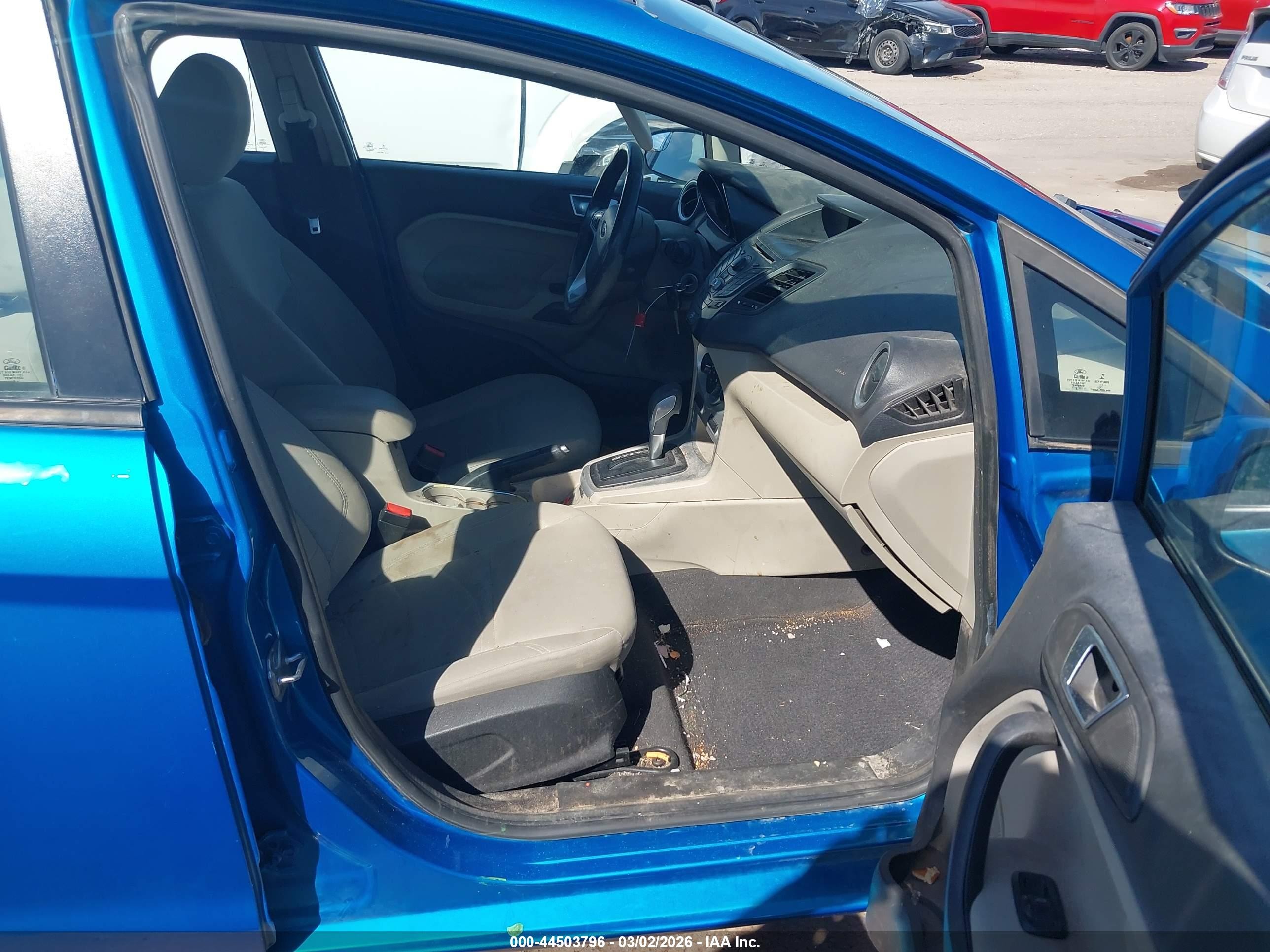 2014 Ford Fiesta Se Blue vin: 3FADP4BJXEM186652