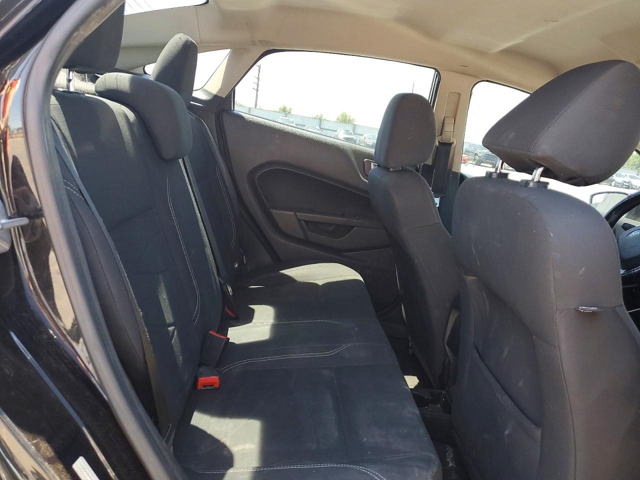 2014 Ford Fiesta Se Black vin: 3FADP4BJXEM221058