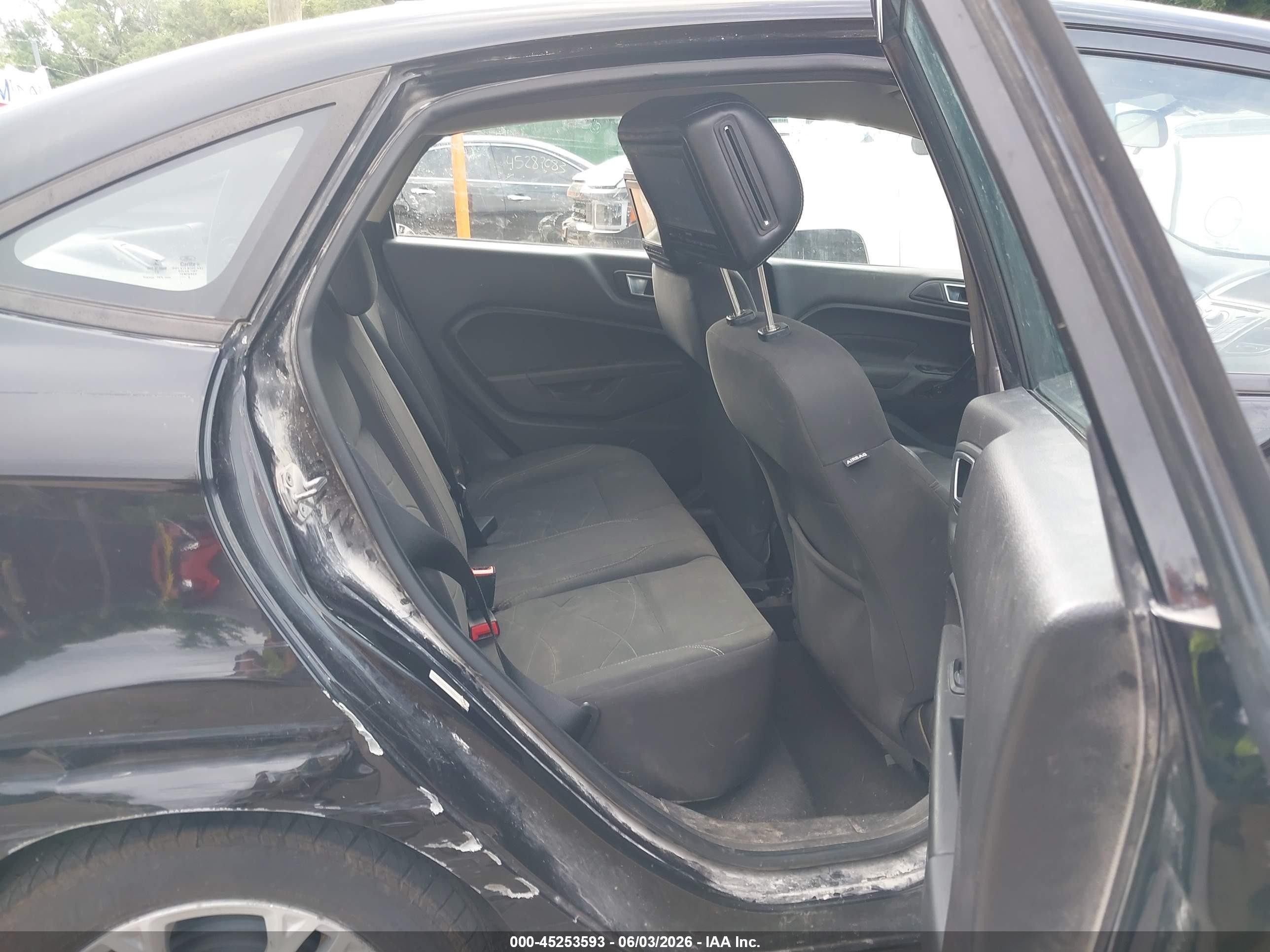 2014 Ford Fiesta Se Black vin: 3FADP4BJXEM227264