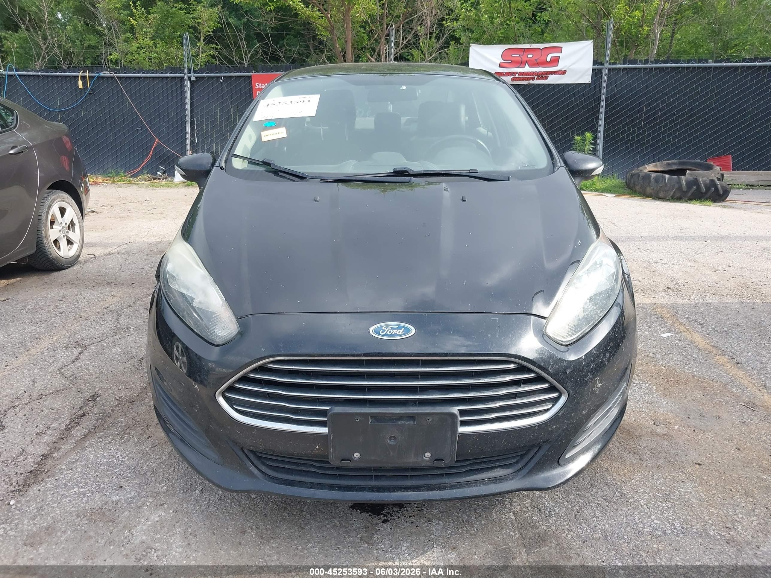 2014 Ford Fiesta Se Black vin: 3FADP4BJXEM227264