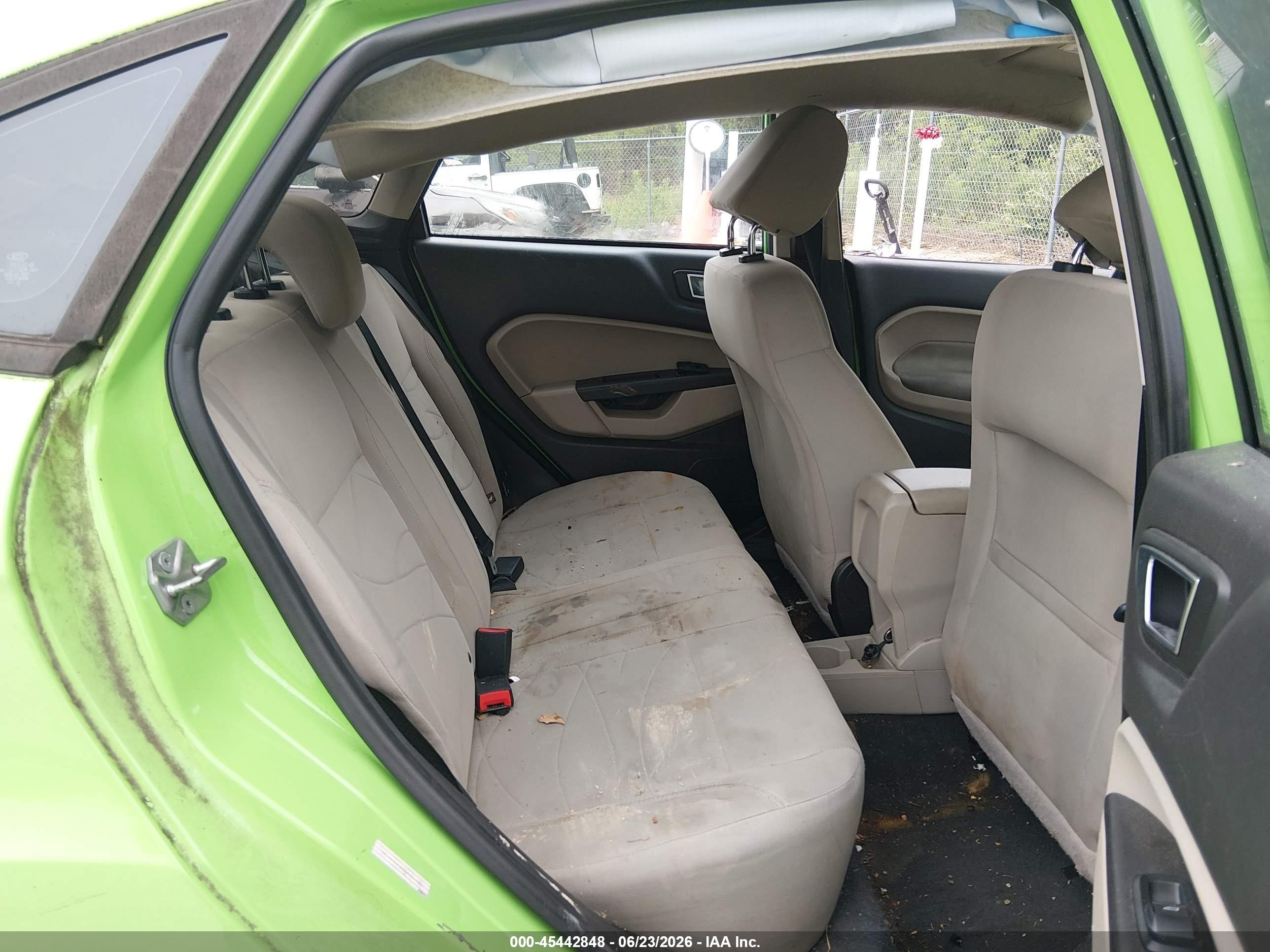 2014 Ford Fiesta Se Green vin: 3FADP4BJXEM232688