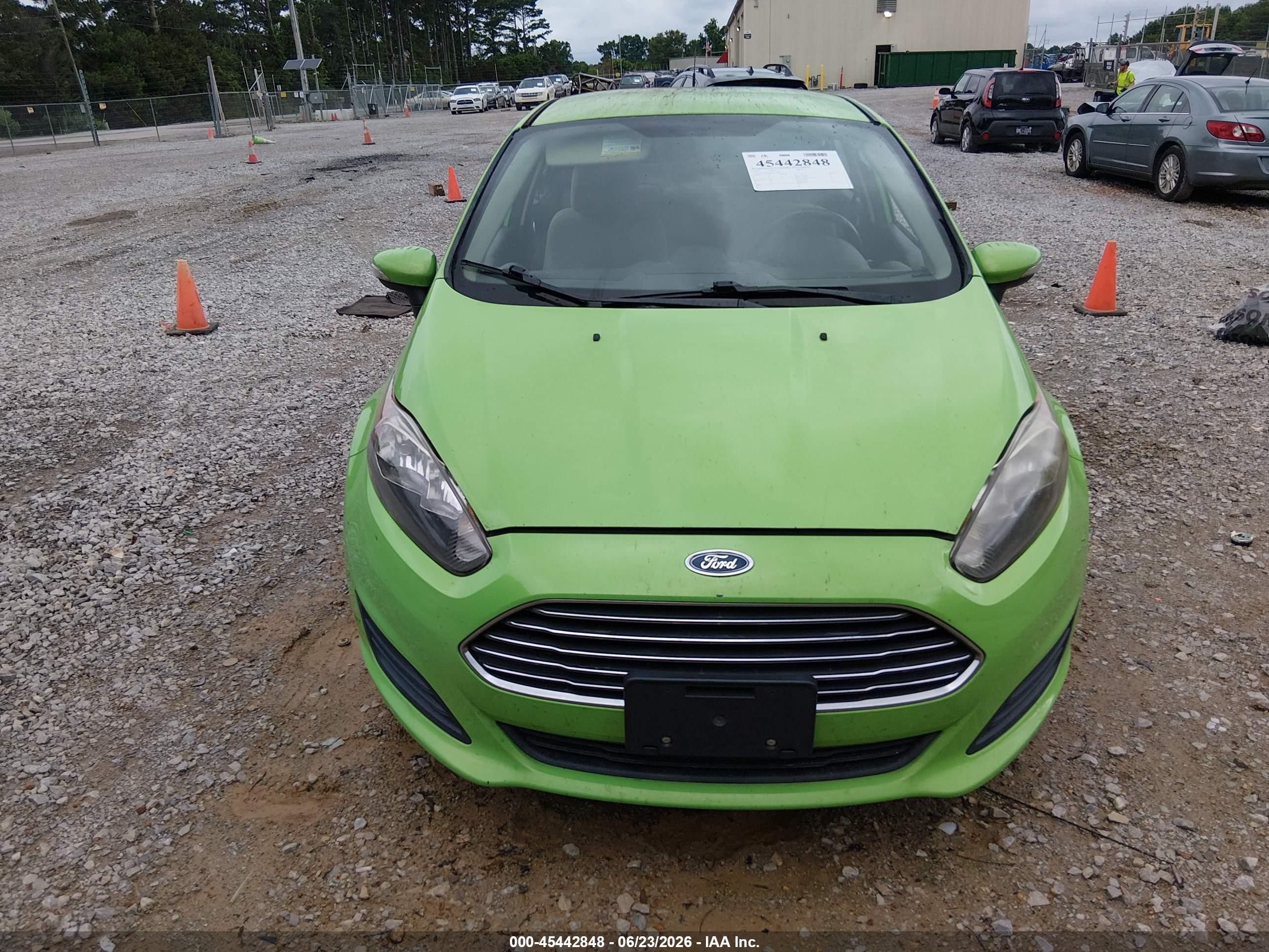 2014 Ford Fiesta Se Green vin: 3FADP4BJXEM232688