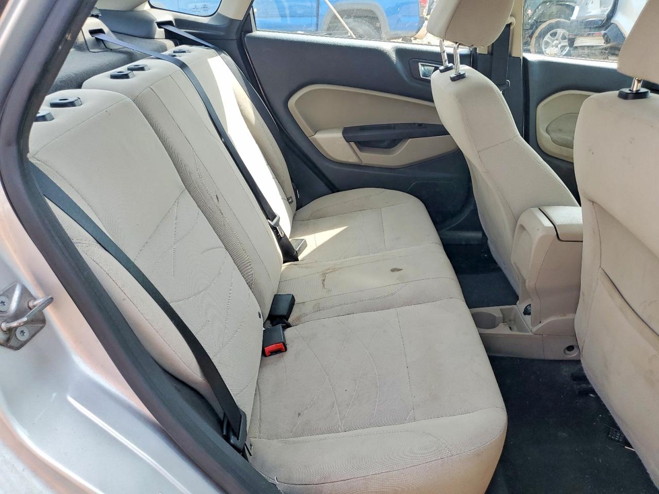 2014 Ford Fiesta Se Silver vin: 3FADP4BJXEM239558