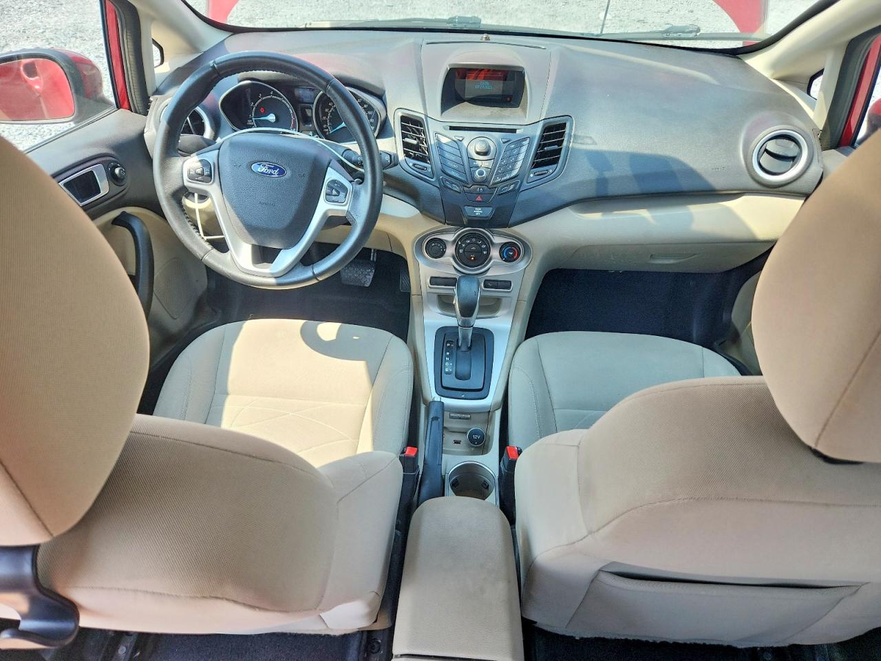 2015 Ford Fiesta Se Red vin: 3FADP4BJXFM110074