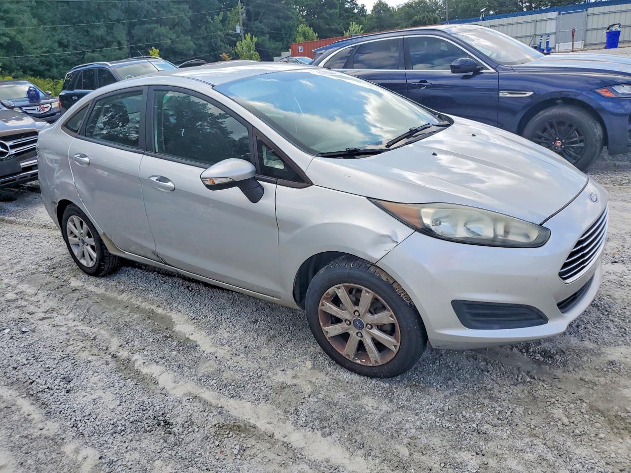 2015 Ford Fiesta Se Silver vin: 3FADP4BJXFM210594