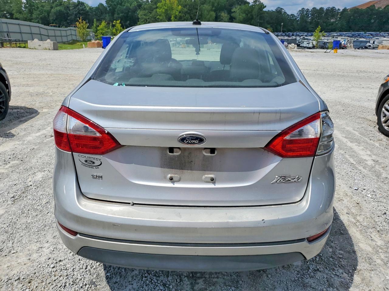 2015 Ford Fiesta Se Silver vin: 3FADP4BJXFM210594