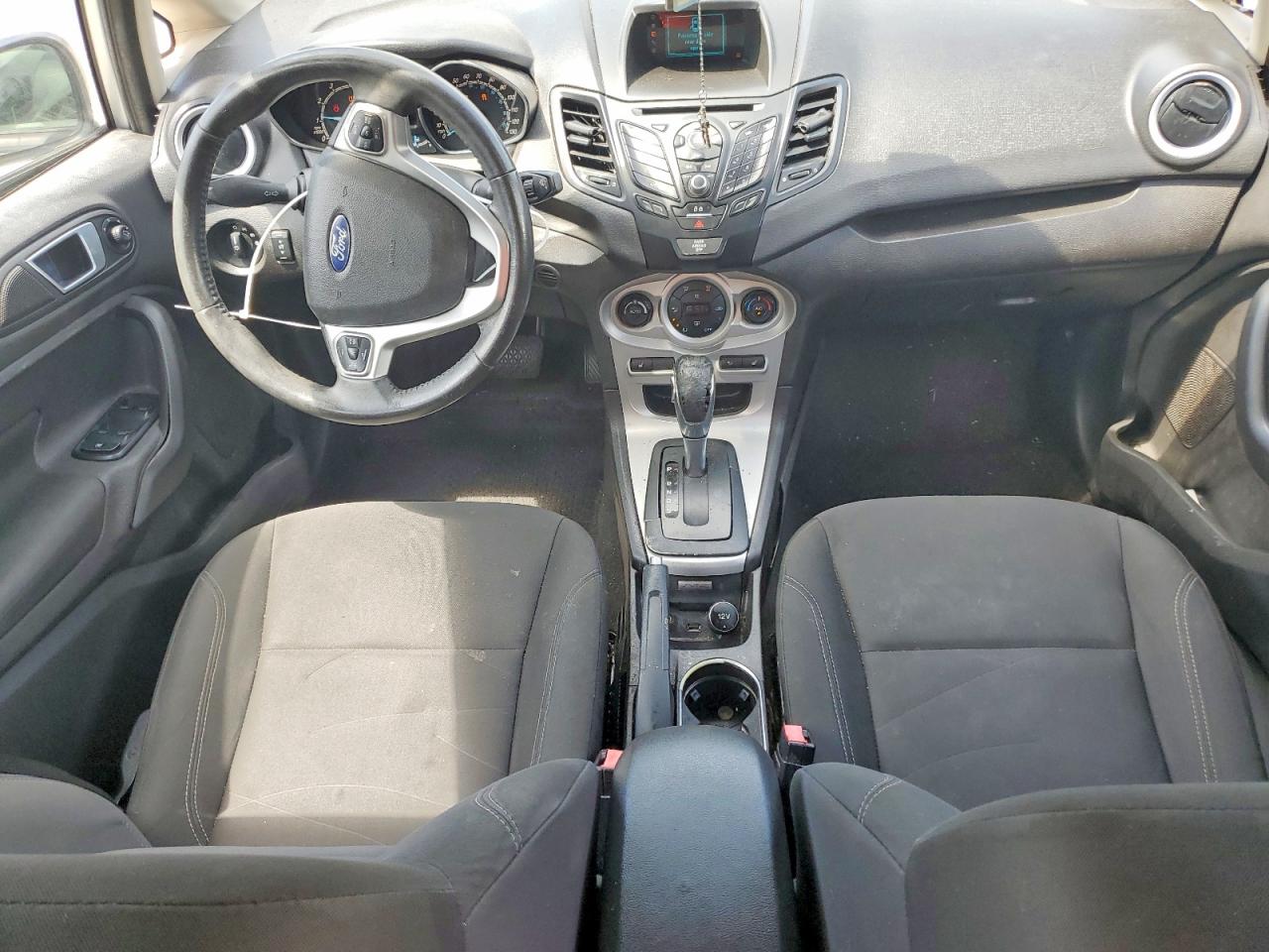 2015 Ford Fiesta Se Silver vin: 3FADP4BJXFM210594