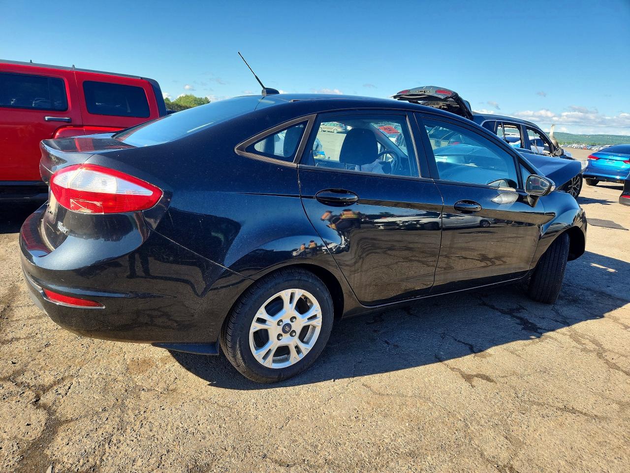 2015 Ford Fiesta Se Black vin: 3FADP4BJXFM218792
