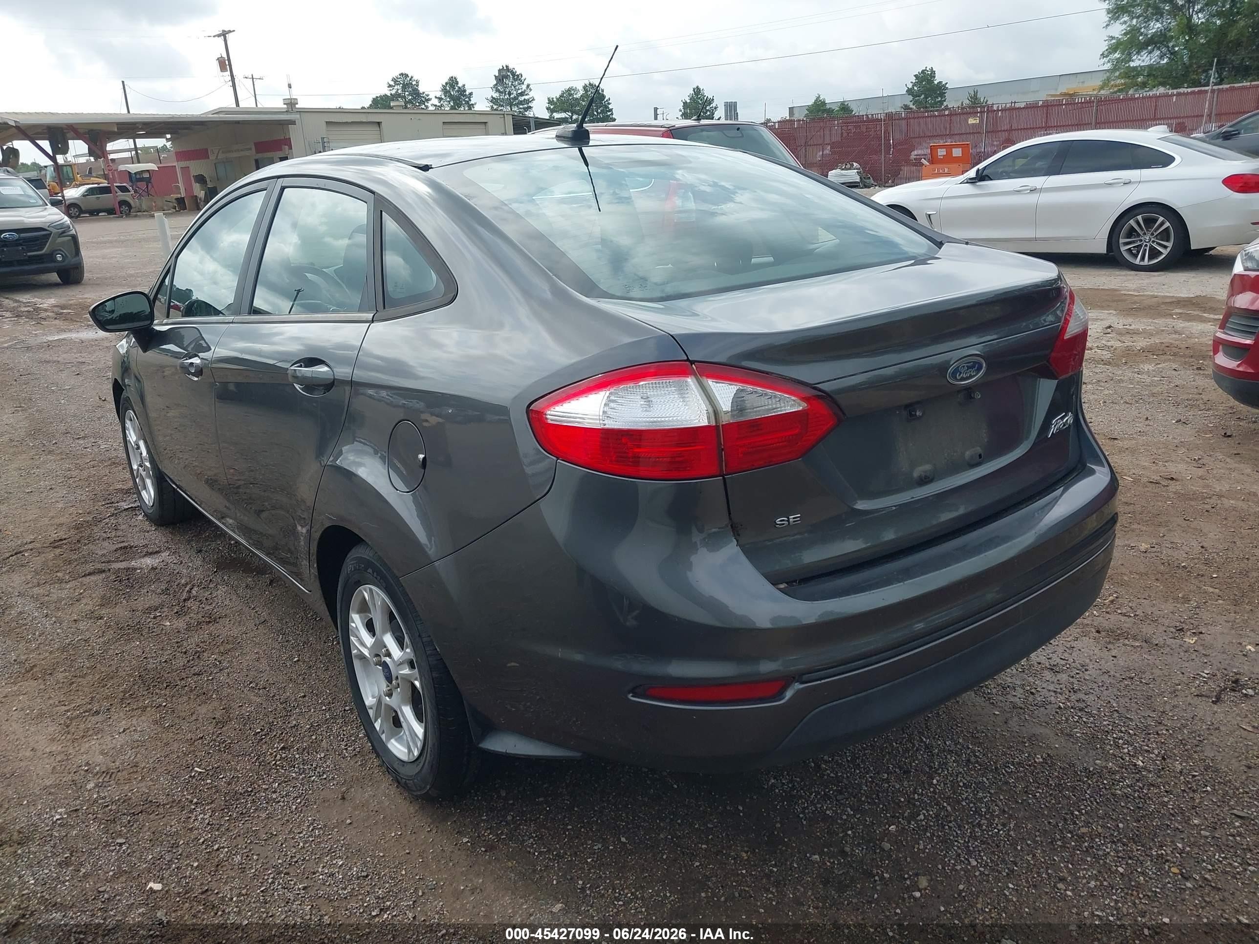 2015 Ford Fiesta Se Gray vin: 3FADP4BJXFM221062