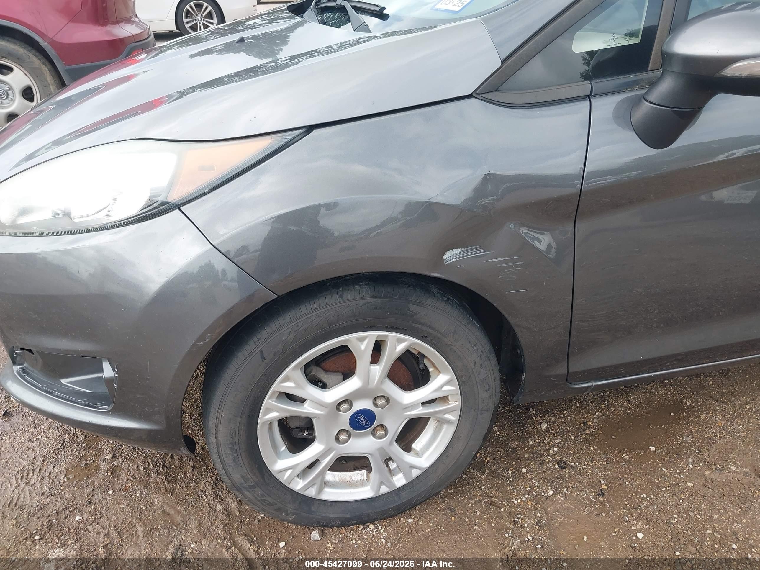 2015 Ford Fiesta Se Gray vin: 3FADP4BJXFM221062