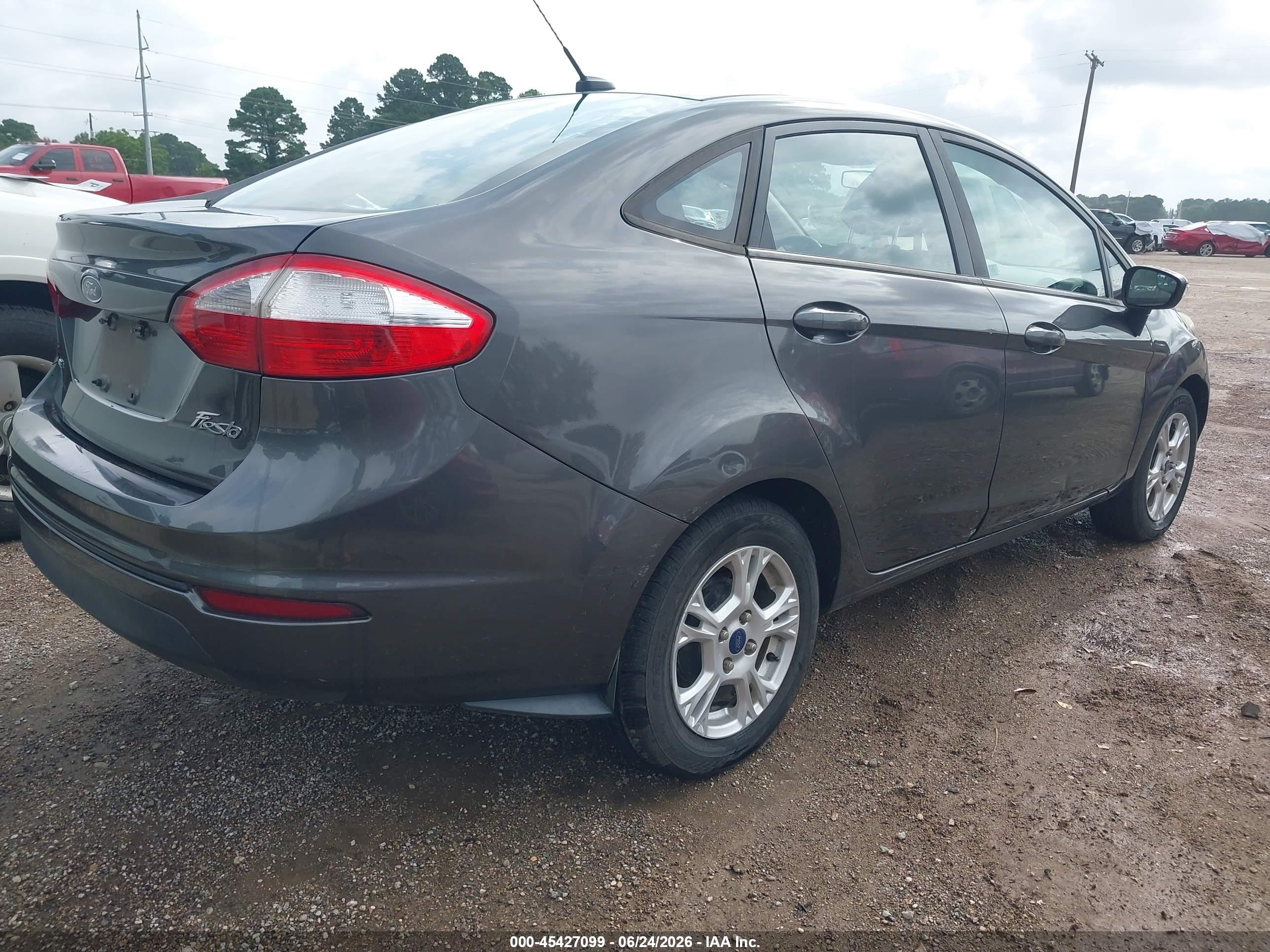 2015 Ford Fiesta Se Gray vin: 3FADP4BJXFM221062